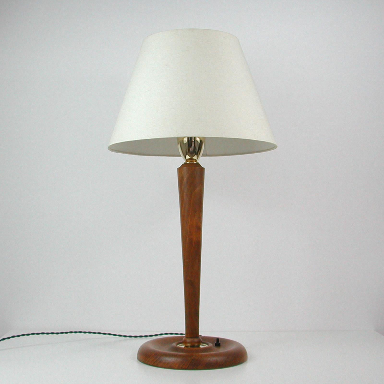 Swedish Teak and Brass Table Lamp, 1940s In Good Condition In NUEMBRECHT, NRW