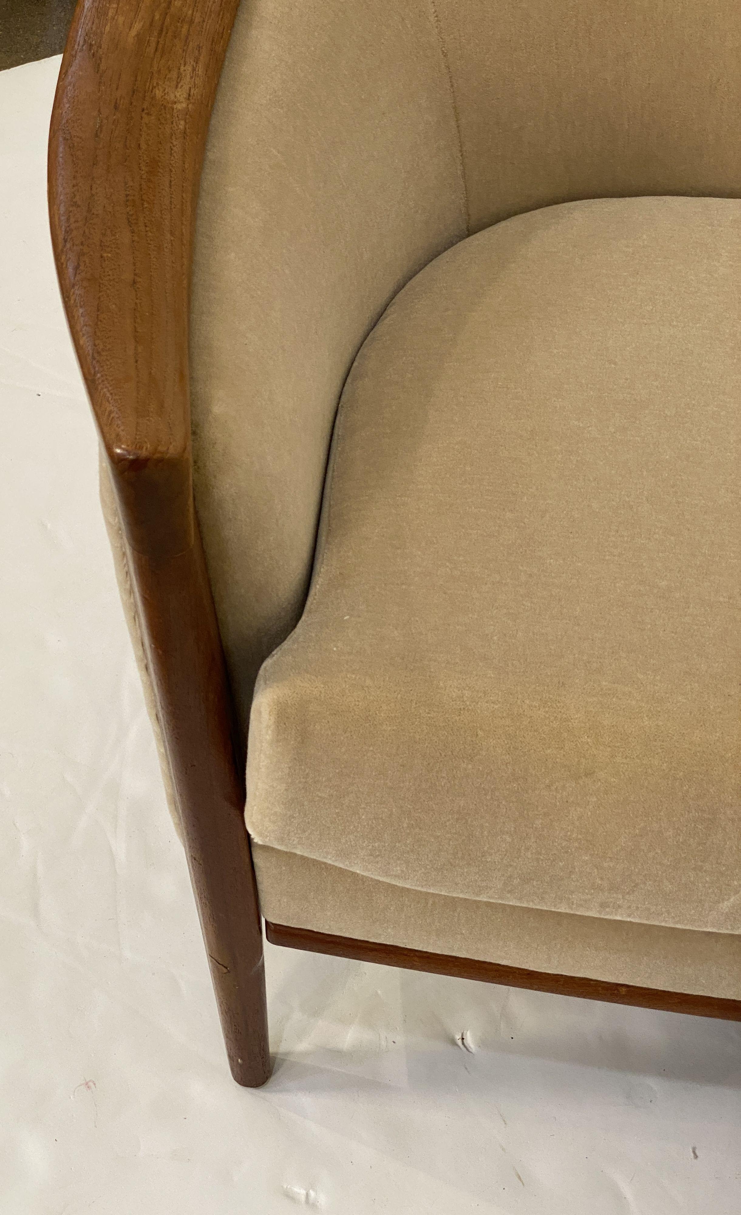 Fauteuils club ou de salon suédois en teck par Bertil Fridhagen, deux disponibles en vente 5