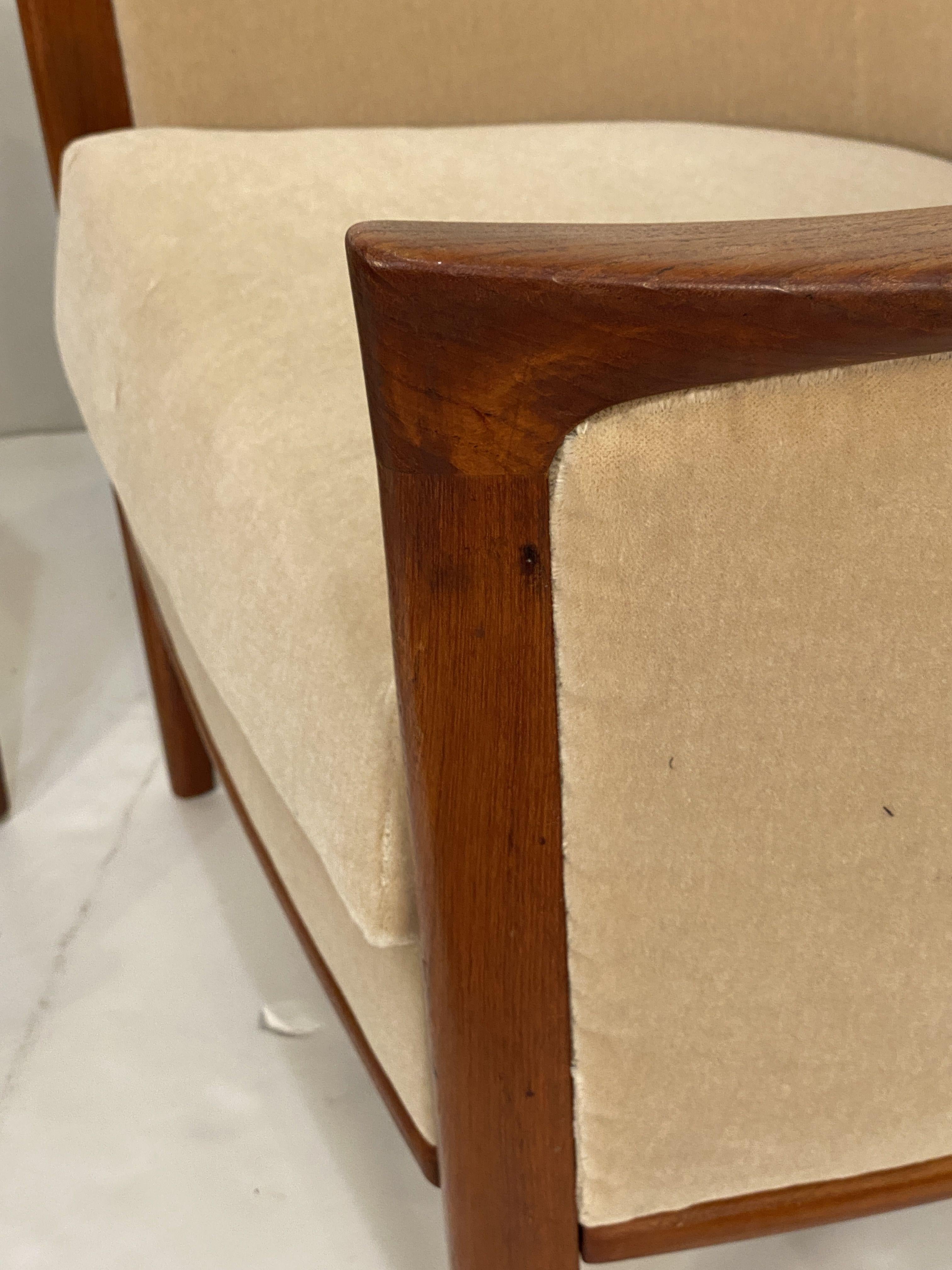 Fauteuils club ou de salon suédois en teck par Bertil Fridhagen, deux disponibles en vente 7