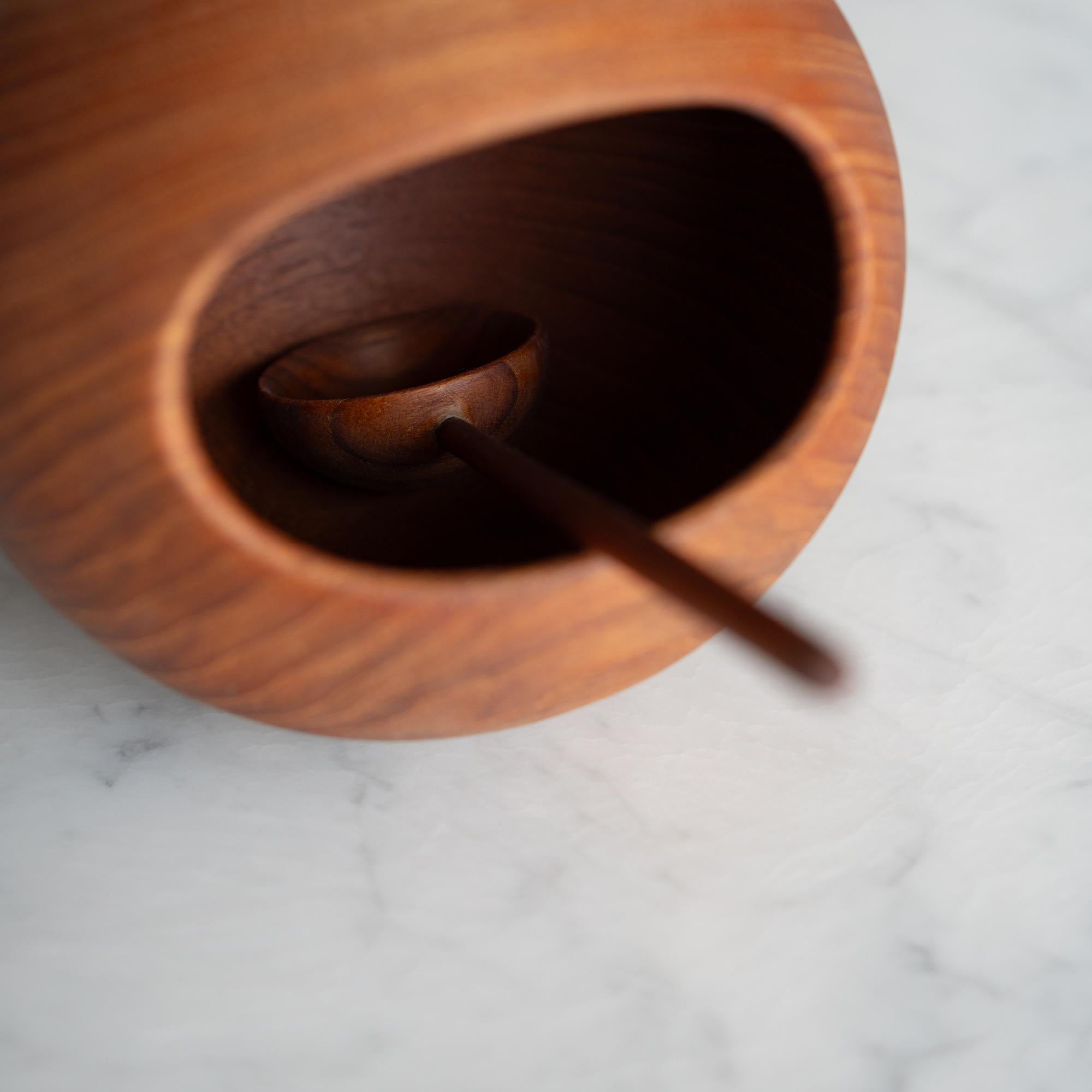 Swedish Teak Nut Bowl & Spoon Set by Sowe Konst im Angebot 1