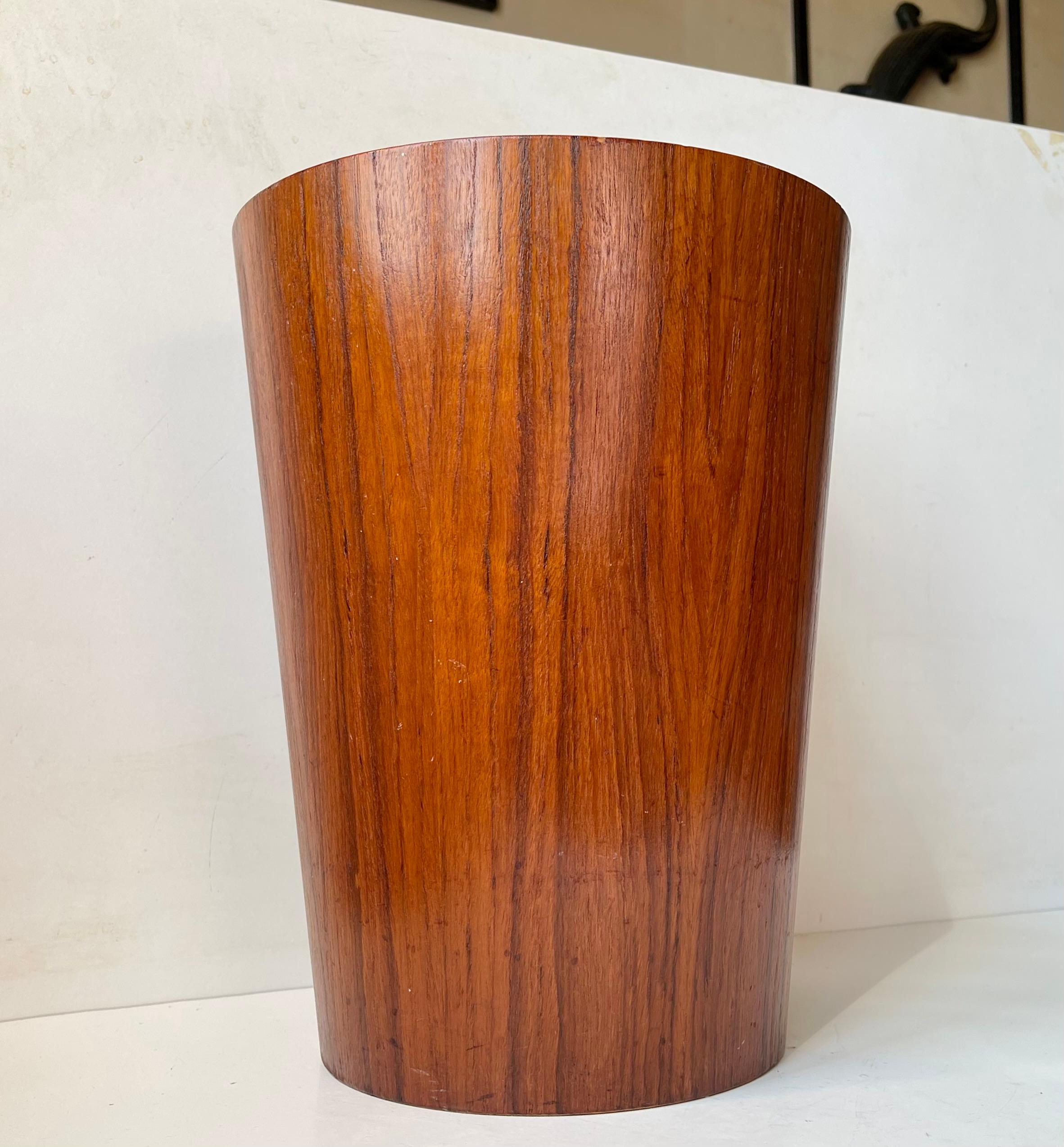 Swedish Teak Paper Waste Bin by Martin Åberg for Servex, 1960s For Sale 1