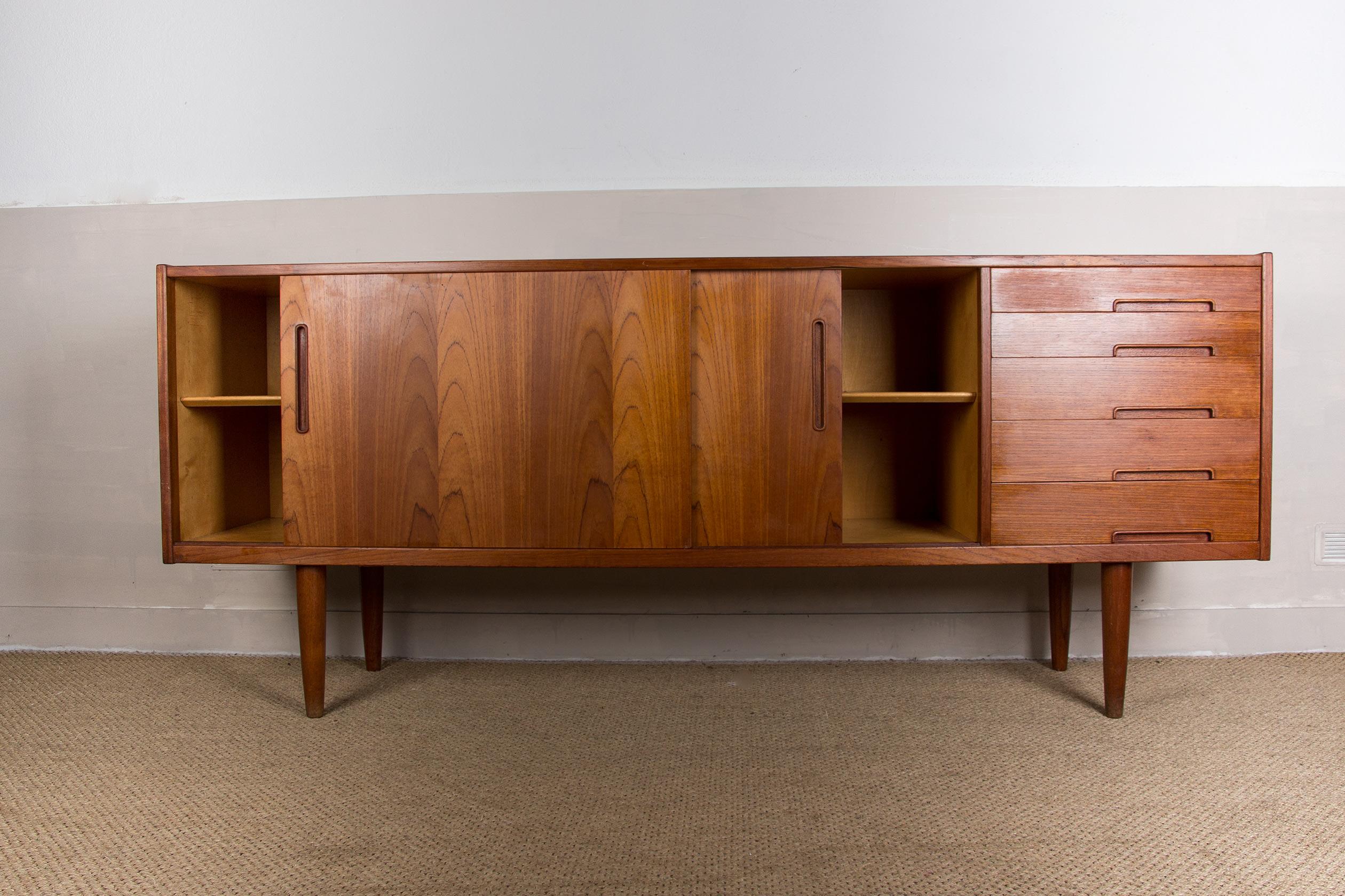 Swedish Teak Sideboard by Nils Jonsson for Hugo Troeds, 1960 8