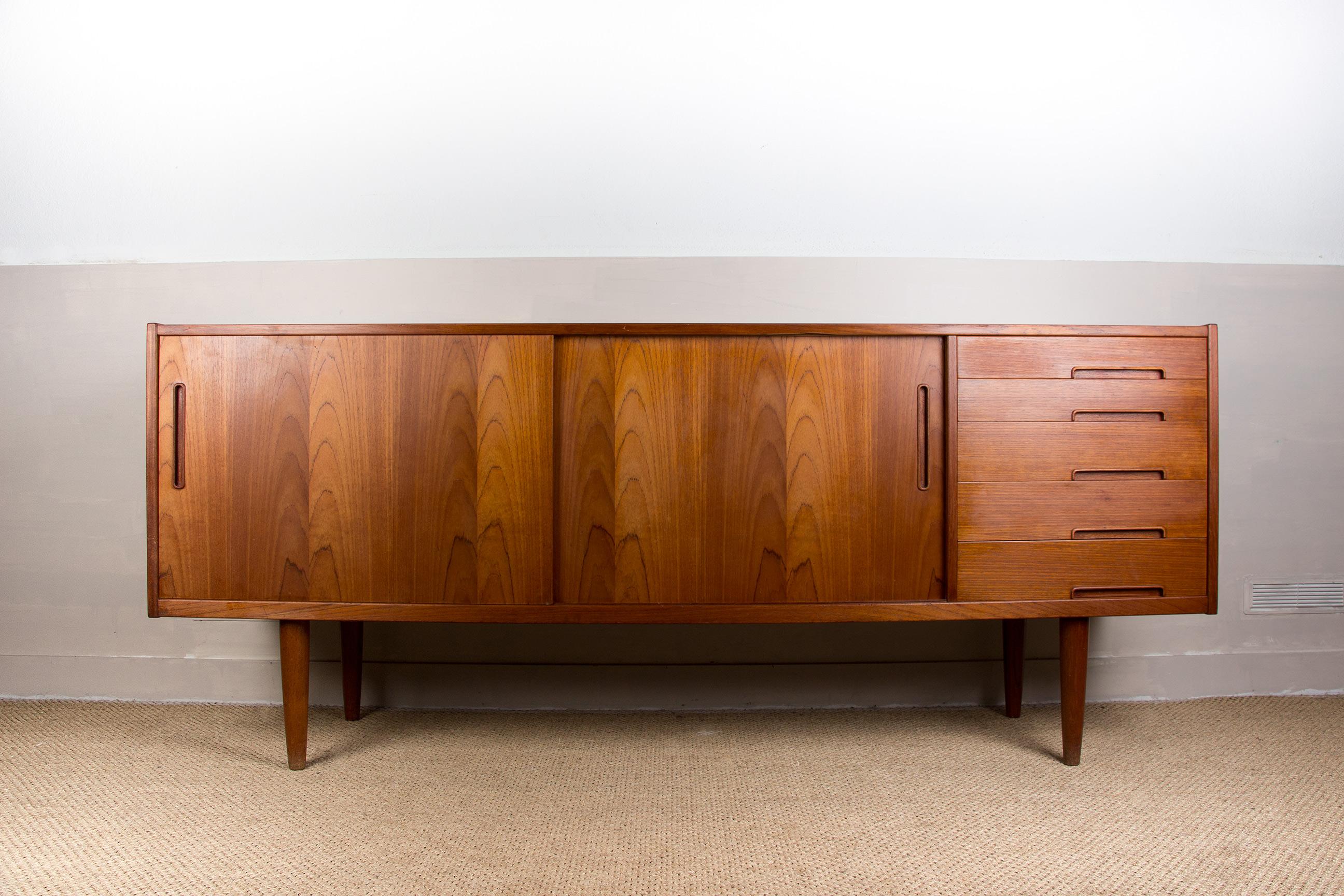 Mid-20th Century Swedish Teak Sideboard by Nils Jonsson for Hugo Troeds, 1960