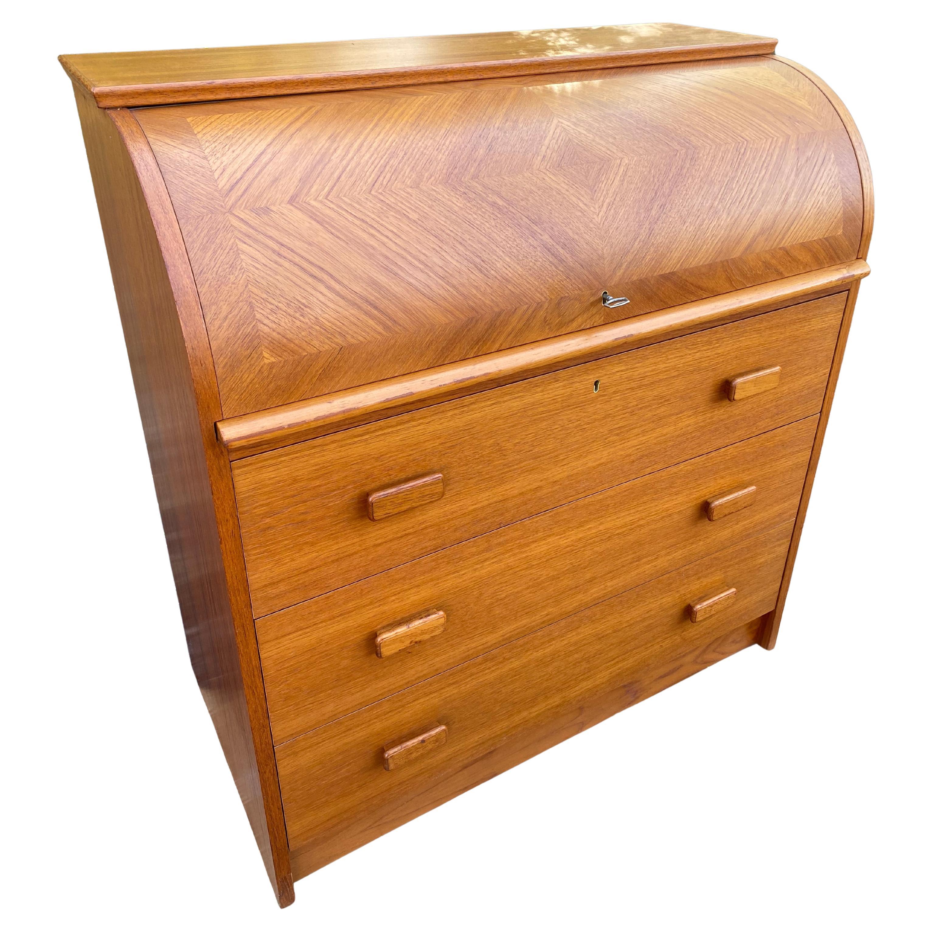 Swedish Teak Writing Bureau / Desk by Egon Ostergaard In Good Condition In Round Top, TX