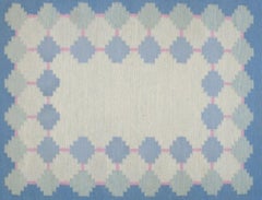 Swedish textile artist. Handwoven wool carpet in Rölakan technique. Ca 1970