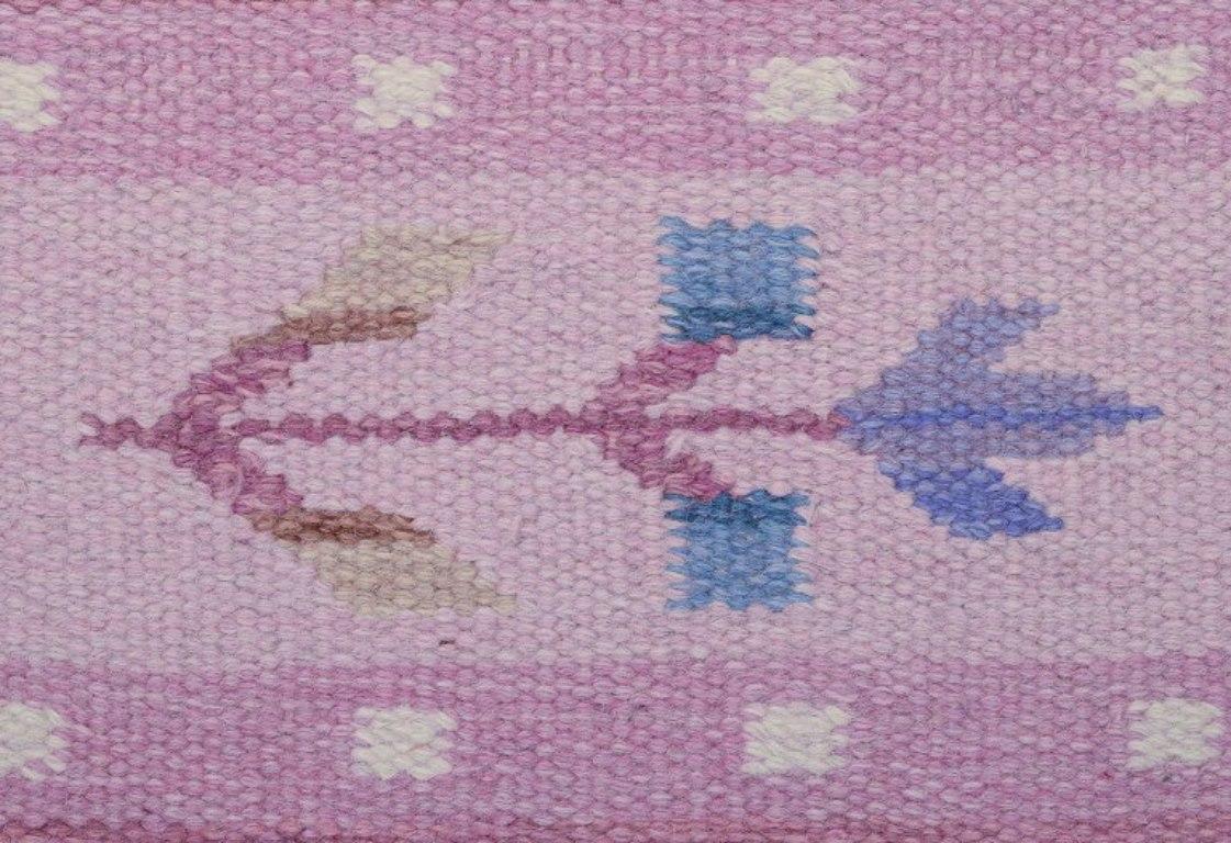 Diseñadora textil sueca. Alfombra de pura lana. Técnica Rölakan. en venta 2