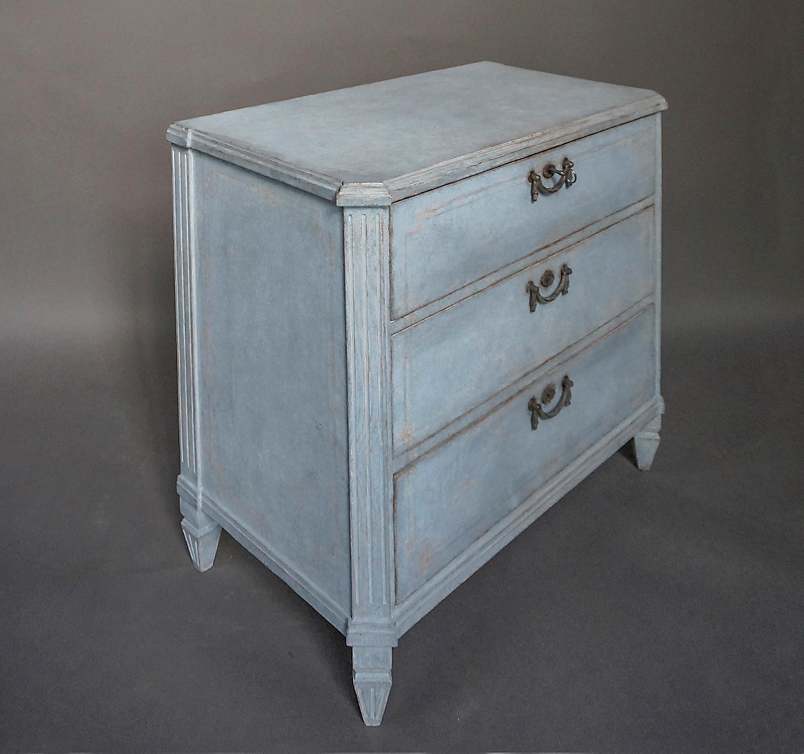 Hand-Carved Swedish Three-Drawer Commode in Blue Paint