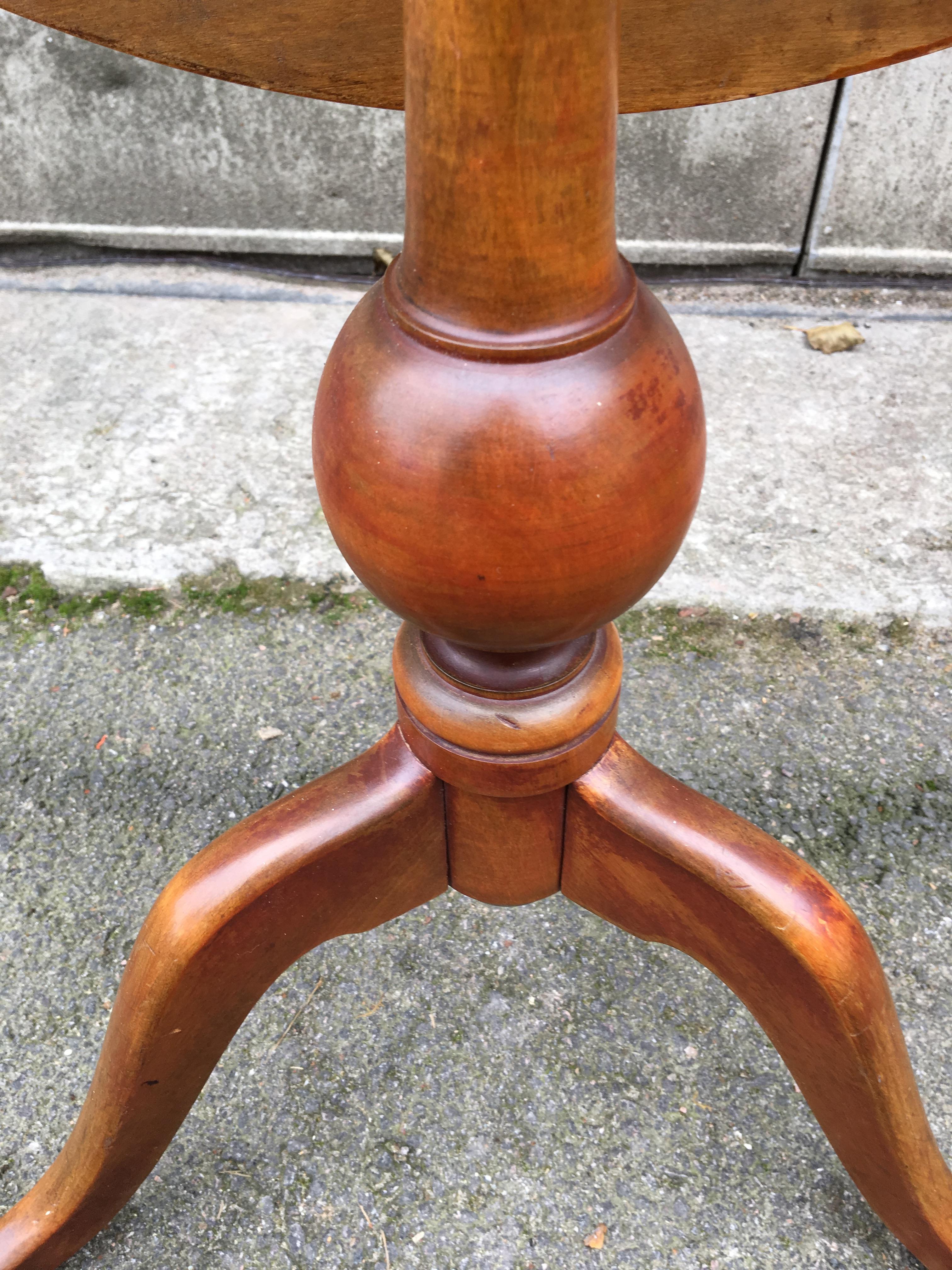 Swedish Tilt Top Table In Birchwood Root Veneer For Sale 6