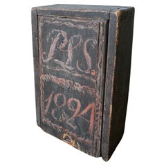 Scatola di legno svedese "Timplåda", datata 1824