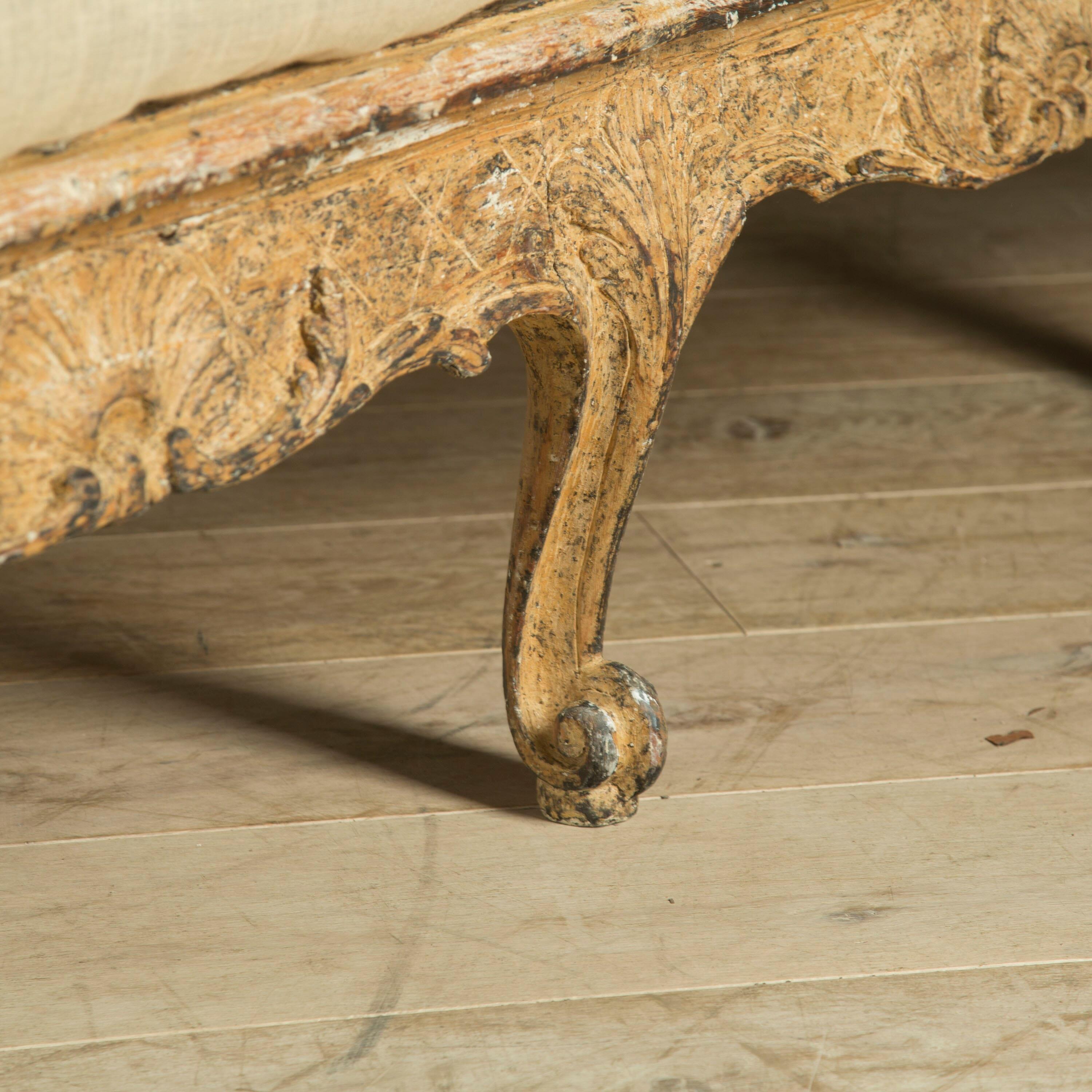 18th Century and Earlier Swedish Tragsoffa in Original Paint