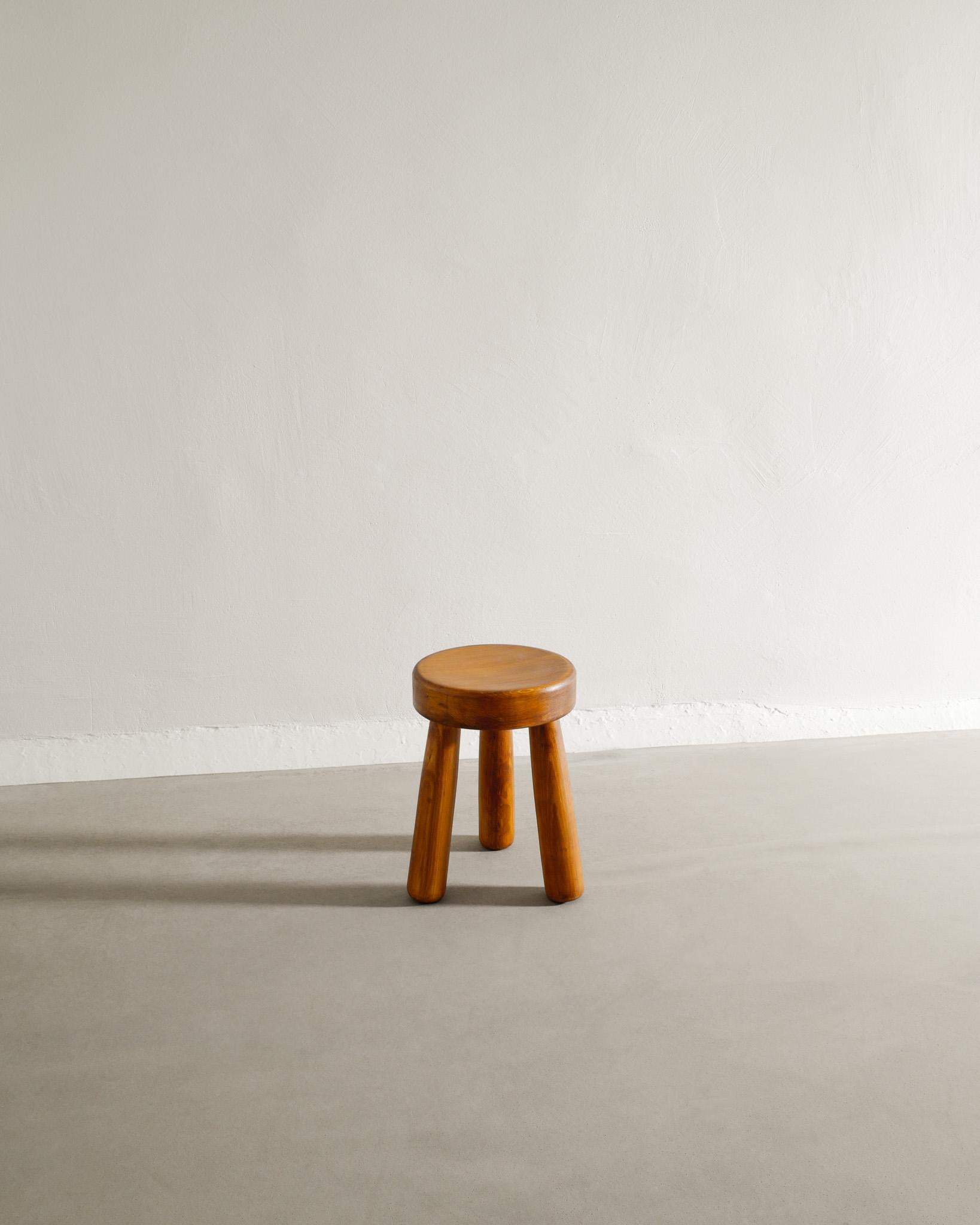 Scandinavian Modern Swedish Tripod Wooden Low Stool in Stained Pine For Sale