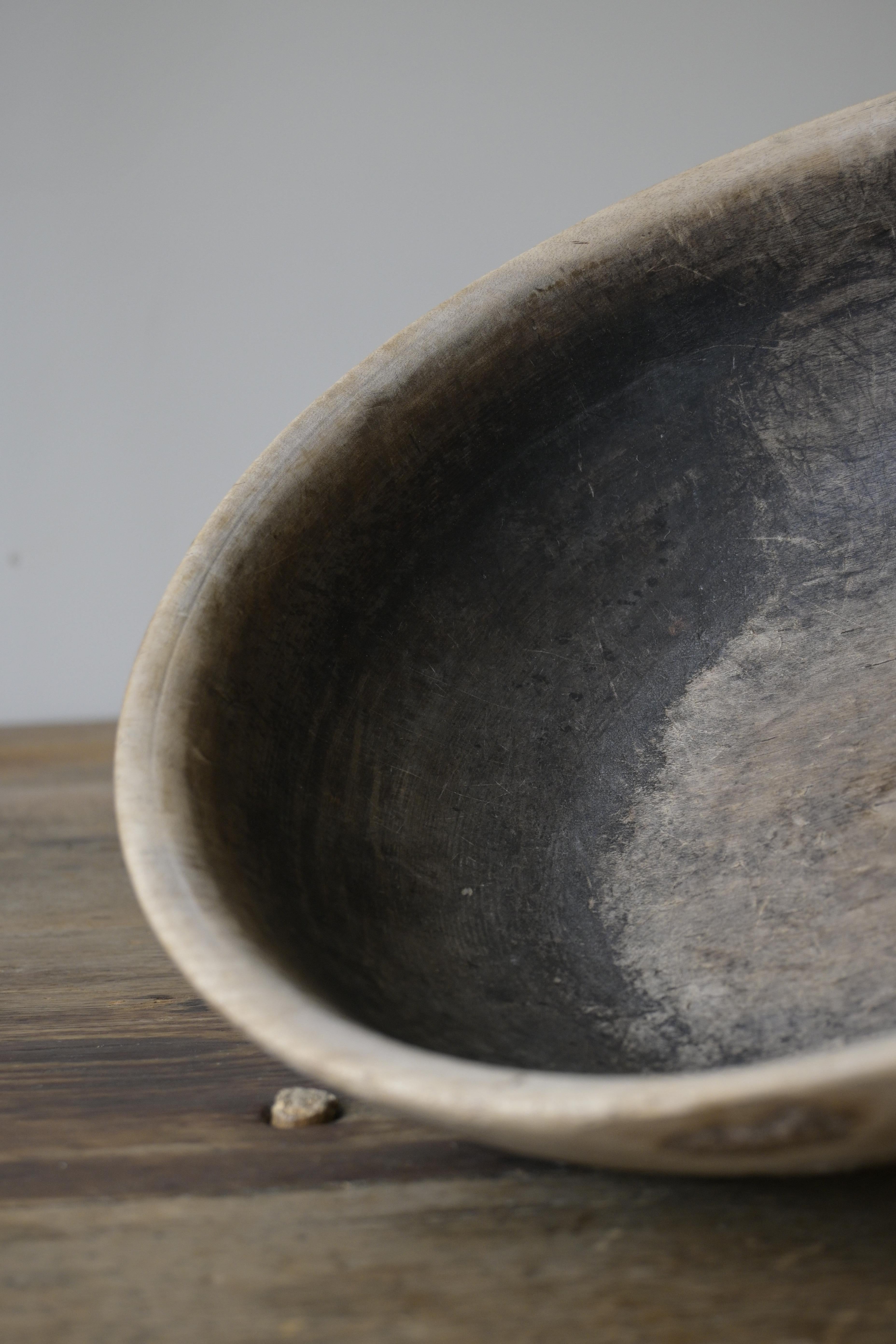 Swedish Turned Birch Bowl, ca 18-19th century For Sale 2