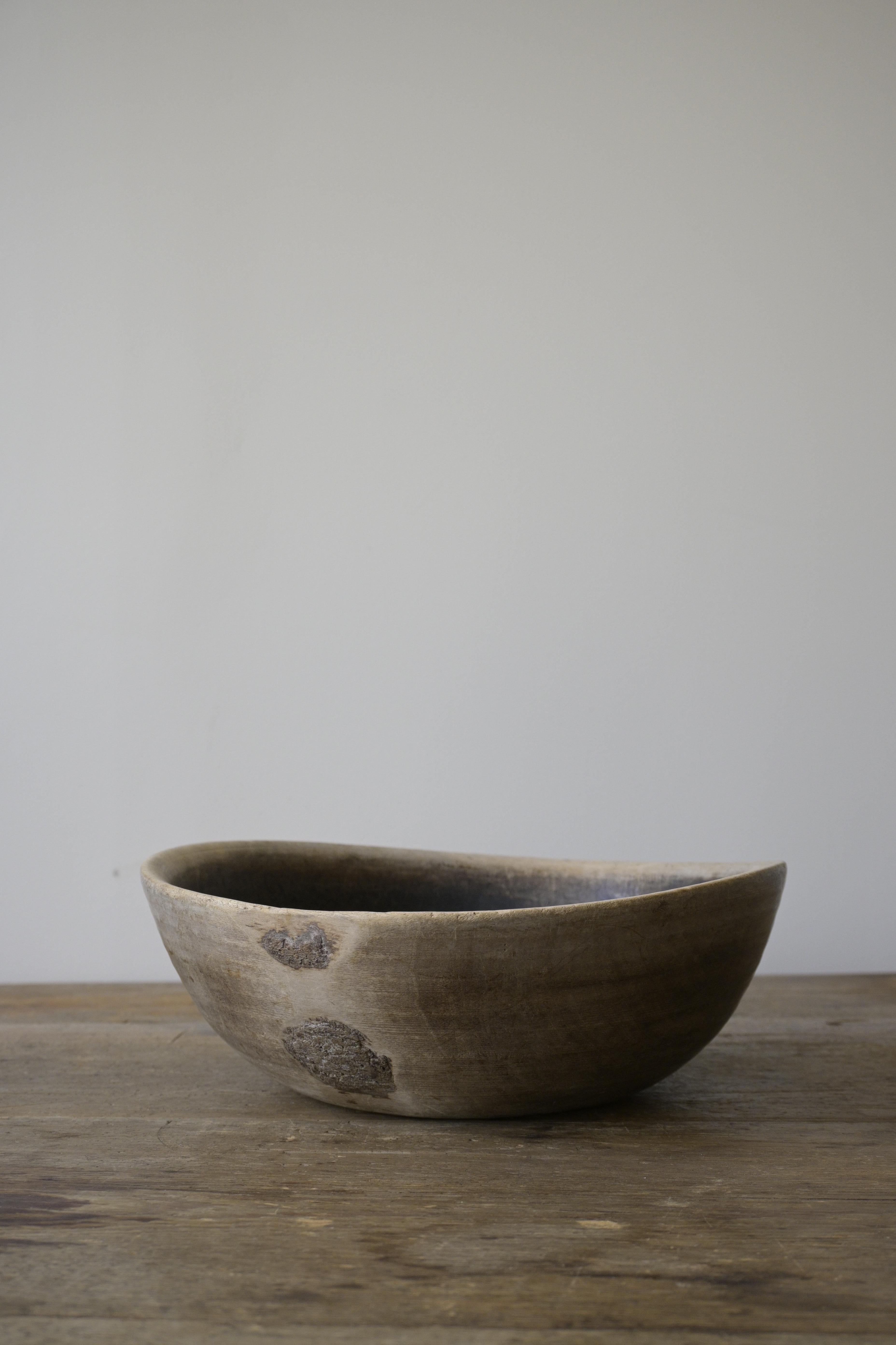 Swedish Turned Birch Bowl, ca 18-19th century For Sale 3