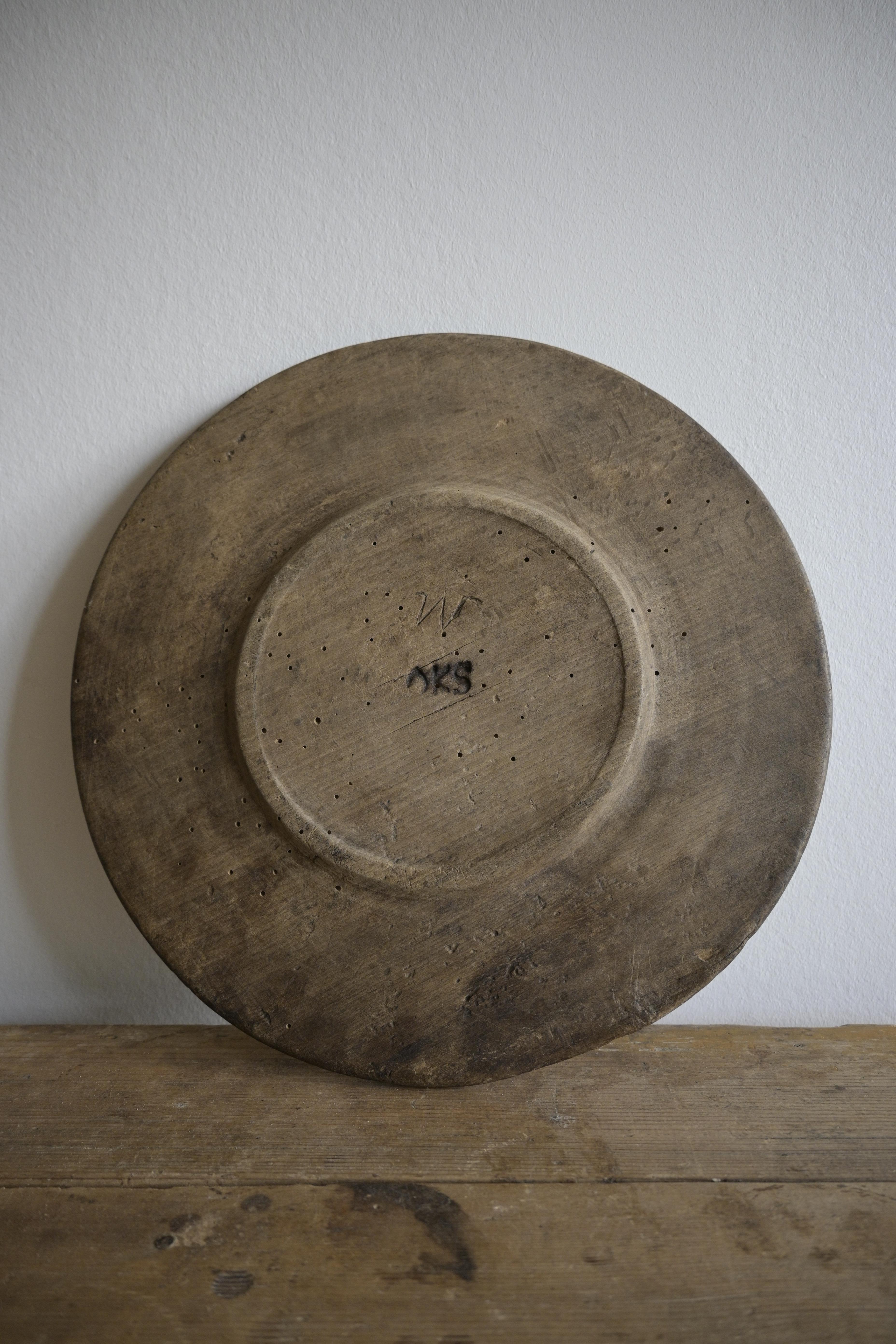 Plato torneado sueco 'Sovelfat' ca 1820 en venta 5