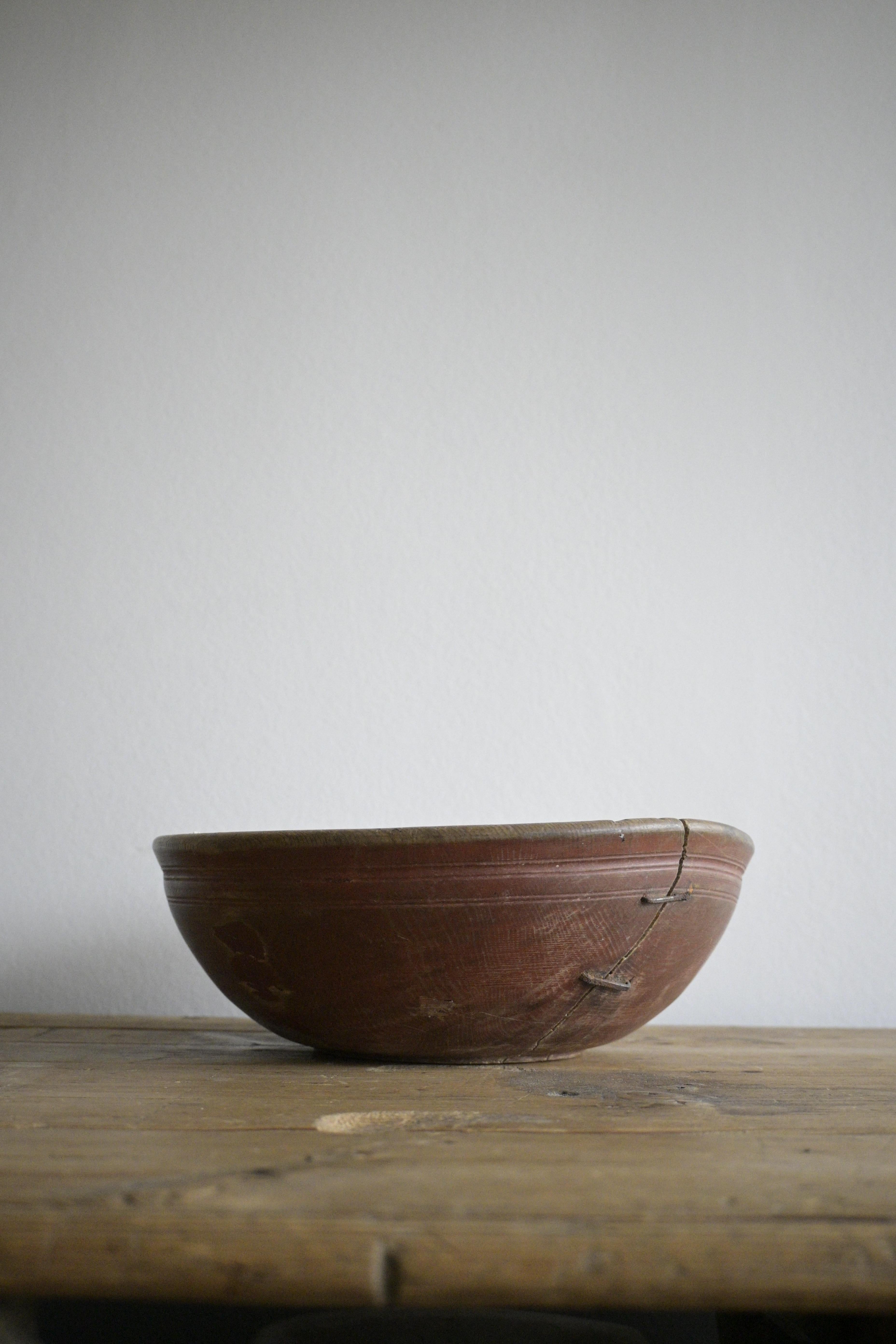 Birch Swedish turned wood bowl ca 1830-1860 For Sale