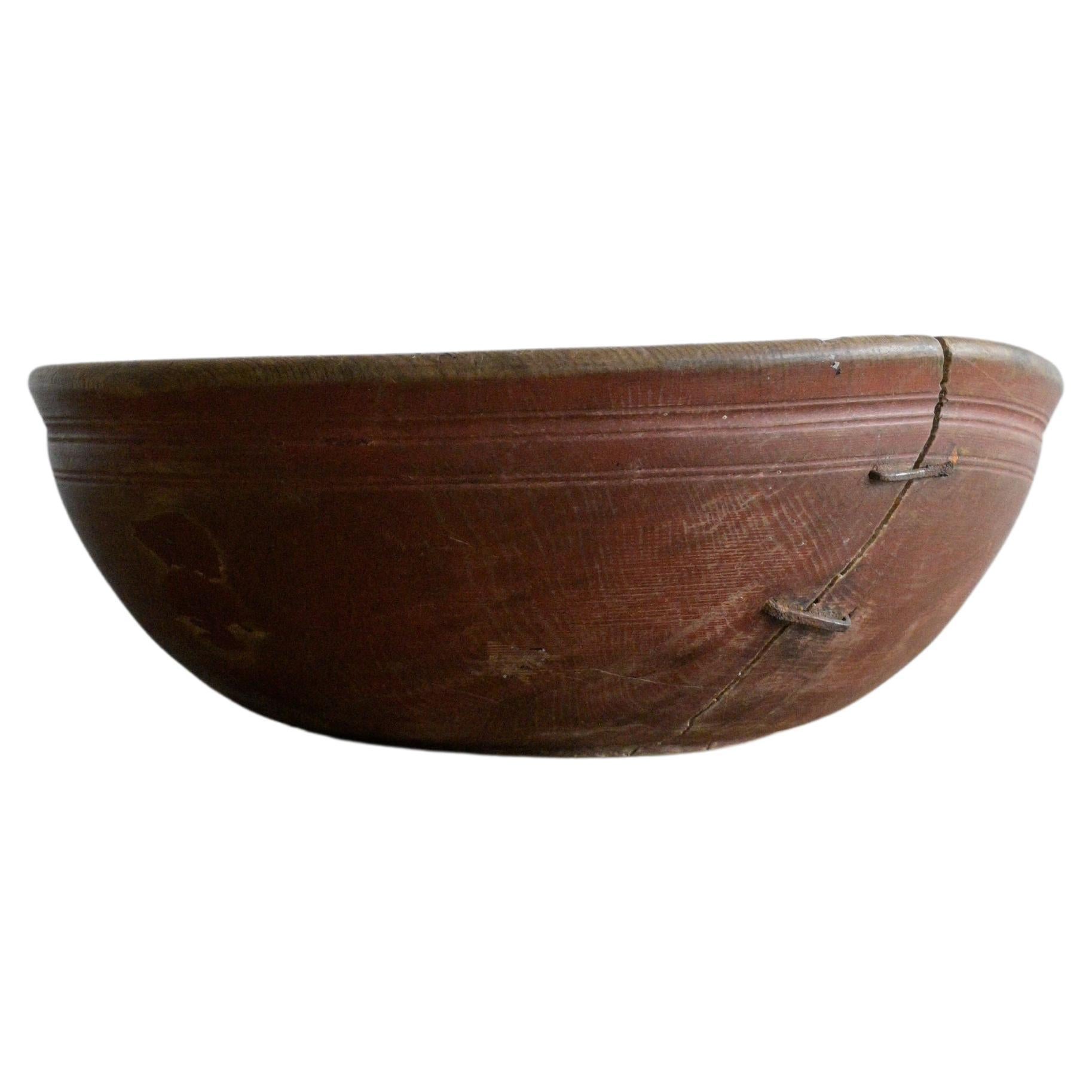 Swedish turned wood bowl ca 1830-1860 For Sale