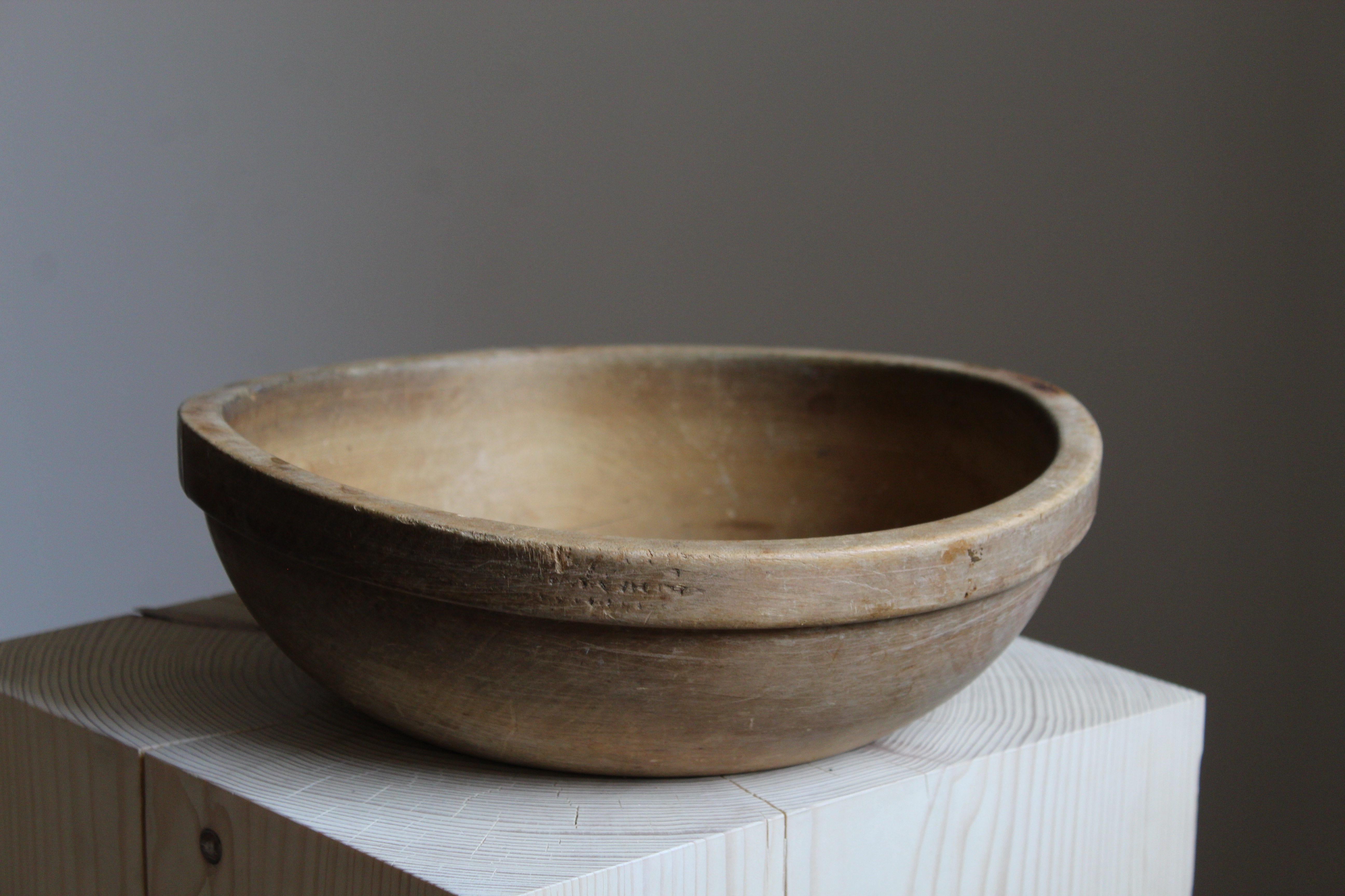 An antique Swedish folk craft bowl, 19th century. 

 