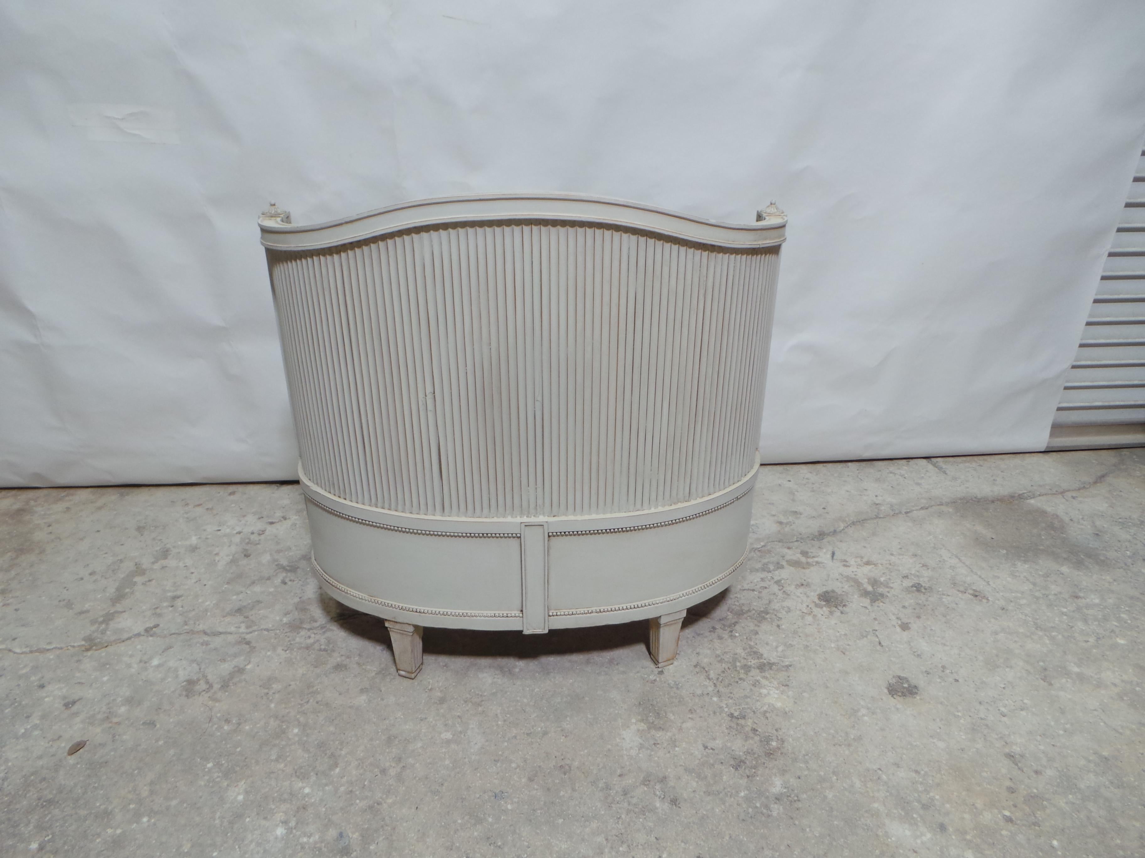 Early 20th Century Swedish Unique Gustavian Style Bench For Sale