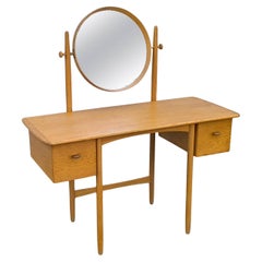 Vanity in Wood