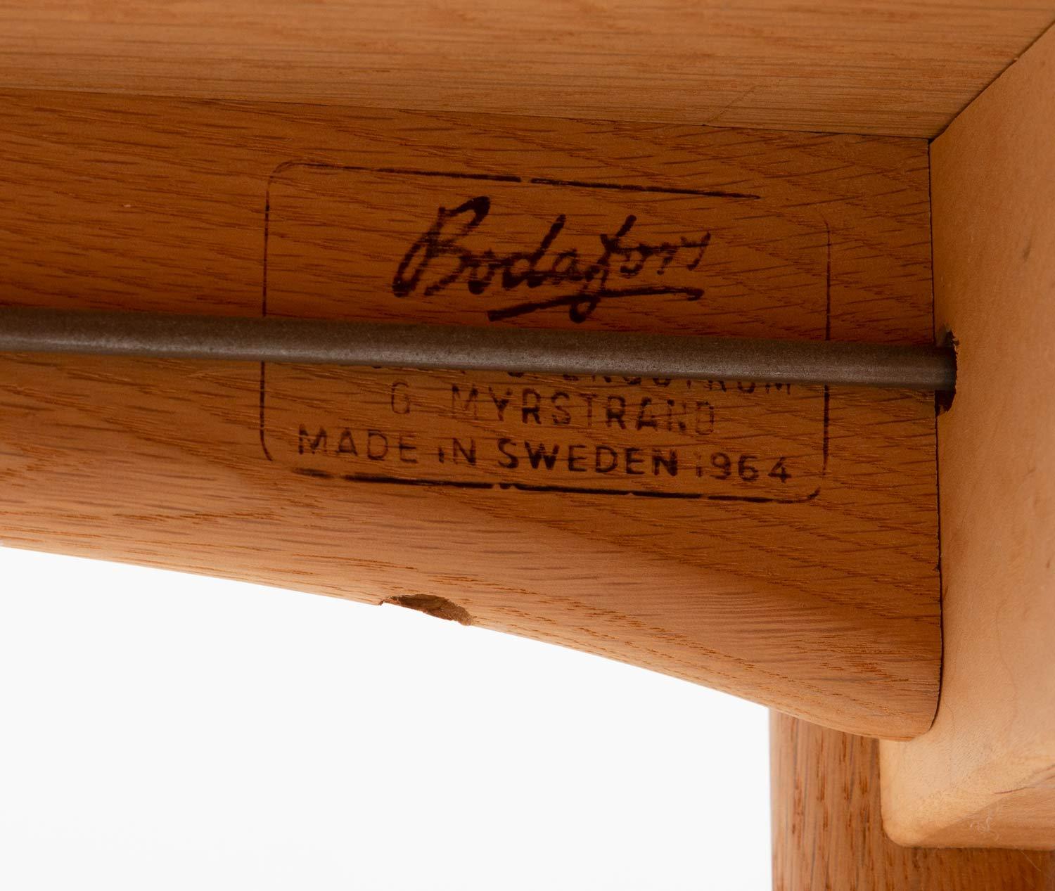 Swedish Vanity Table in Oak by Sven Engström & Gunnar Myrstrand 3