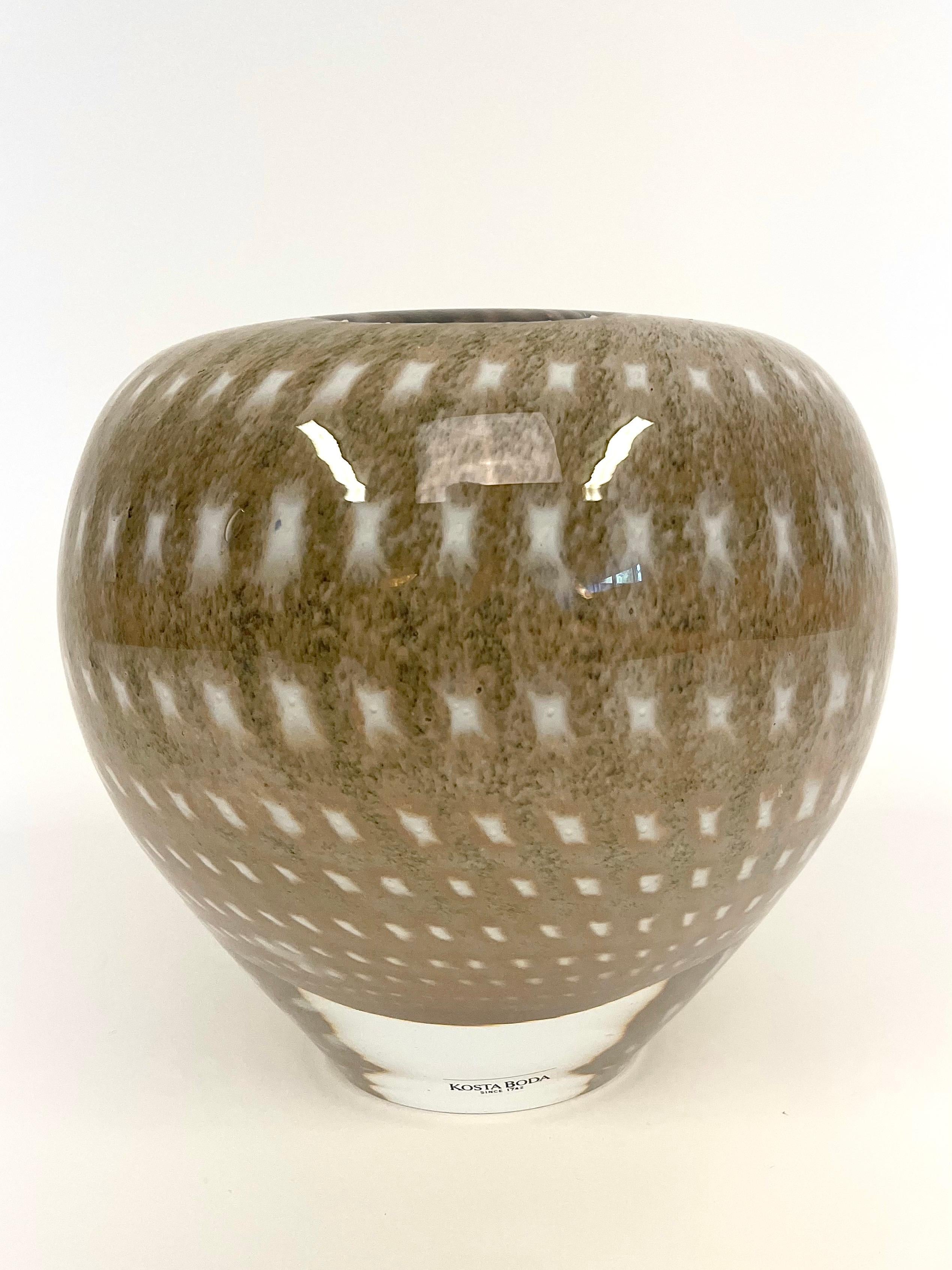 Scandinavian Modern Swedish Vase or Bowl by Monica Backström for Kosta Boda Artist Collection  For Sale