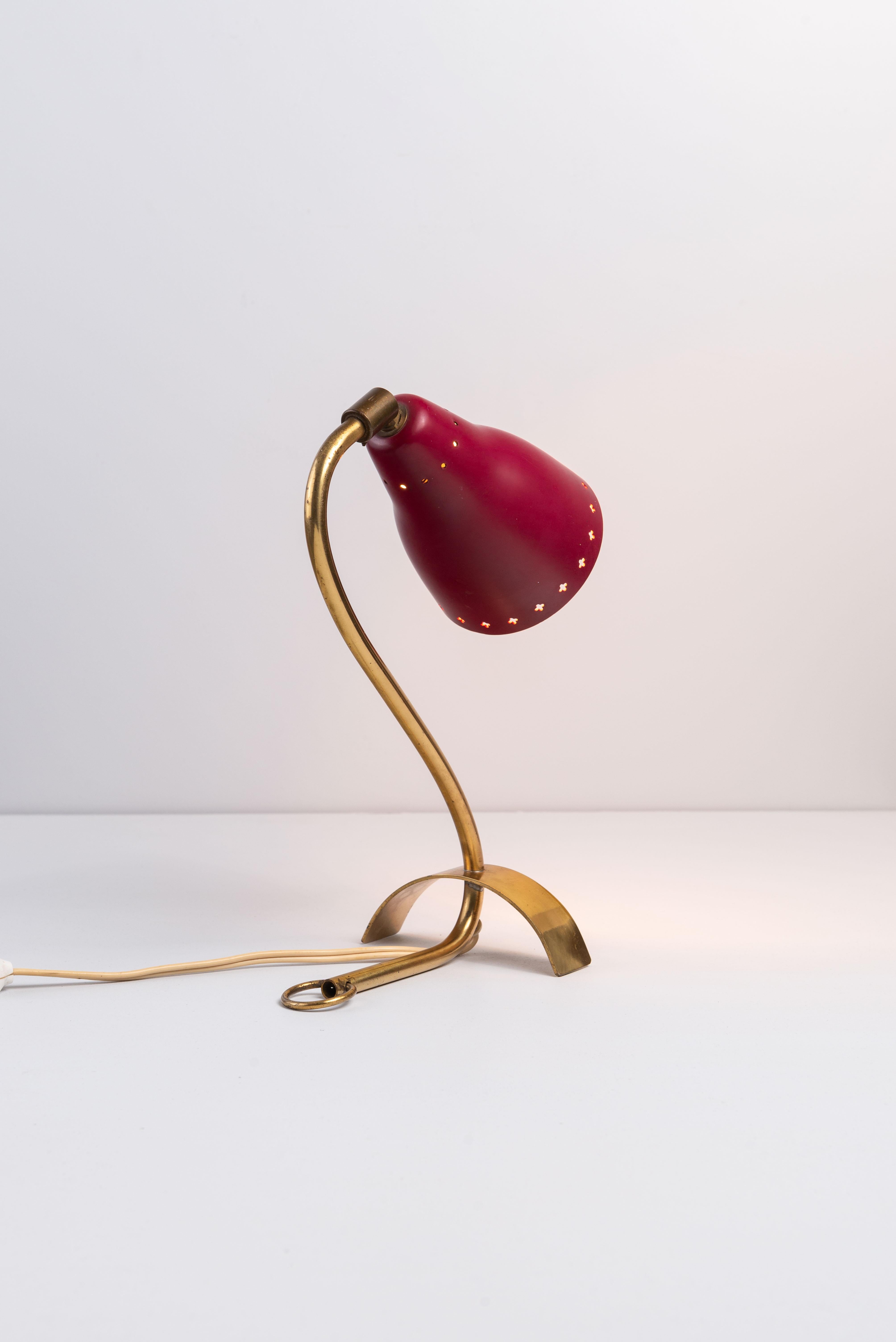 Lampe suédoise polyvalente en laiton et métal Mid-Century Suède 1950 en vente 3