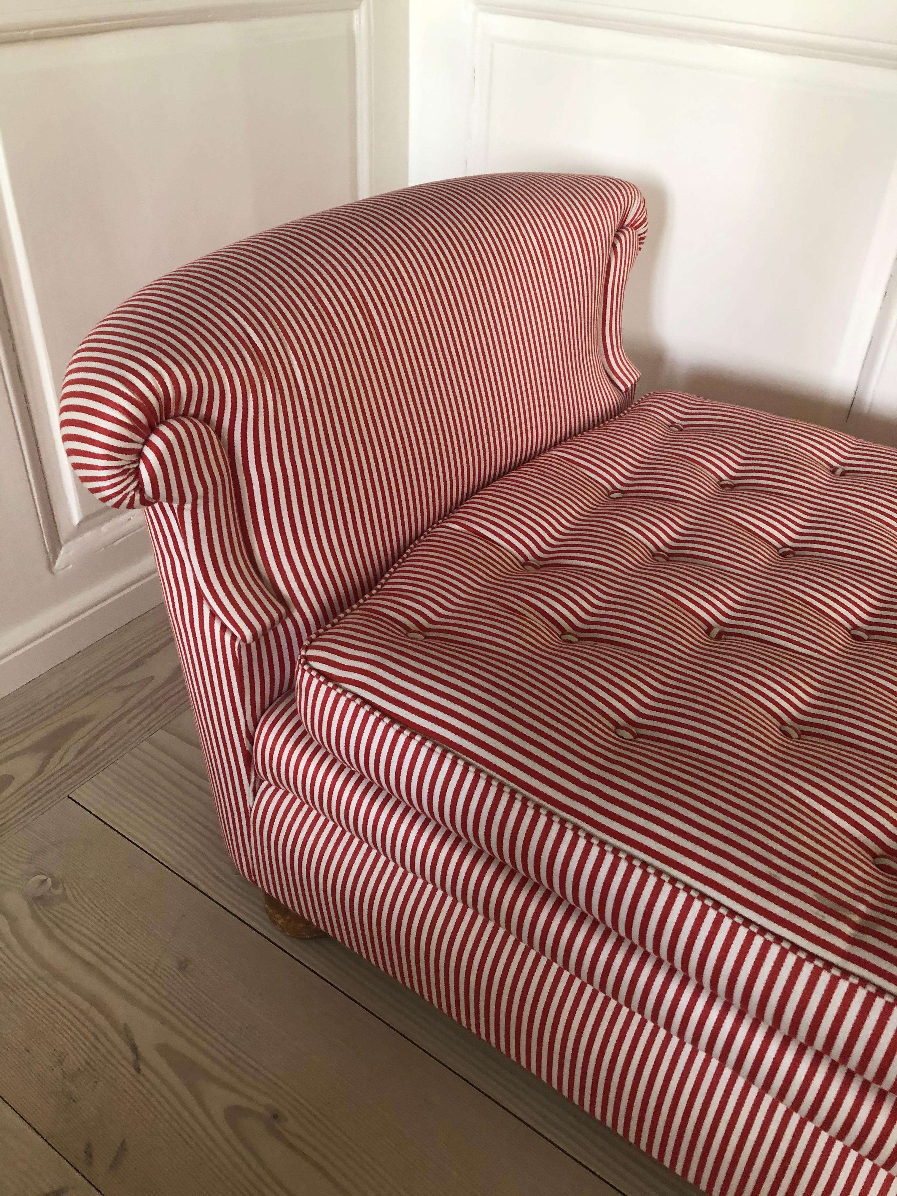 Swedish Vintage 1930s Josef Frank Daybed In Red And White Striped Textile 3