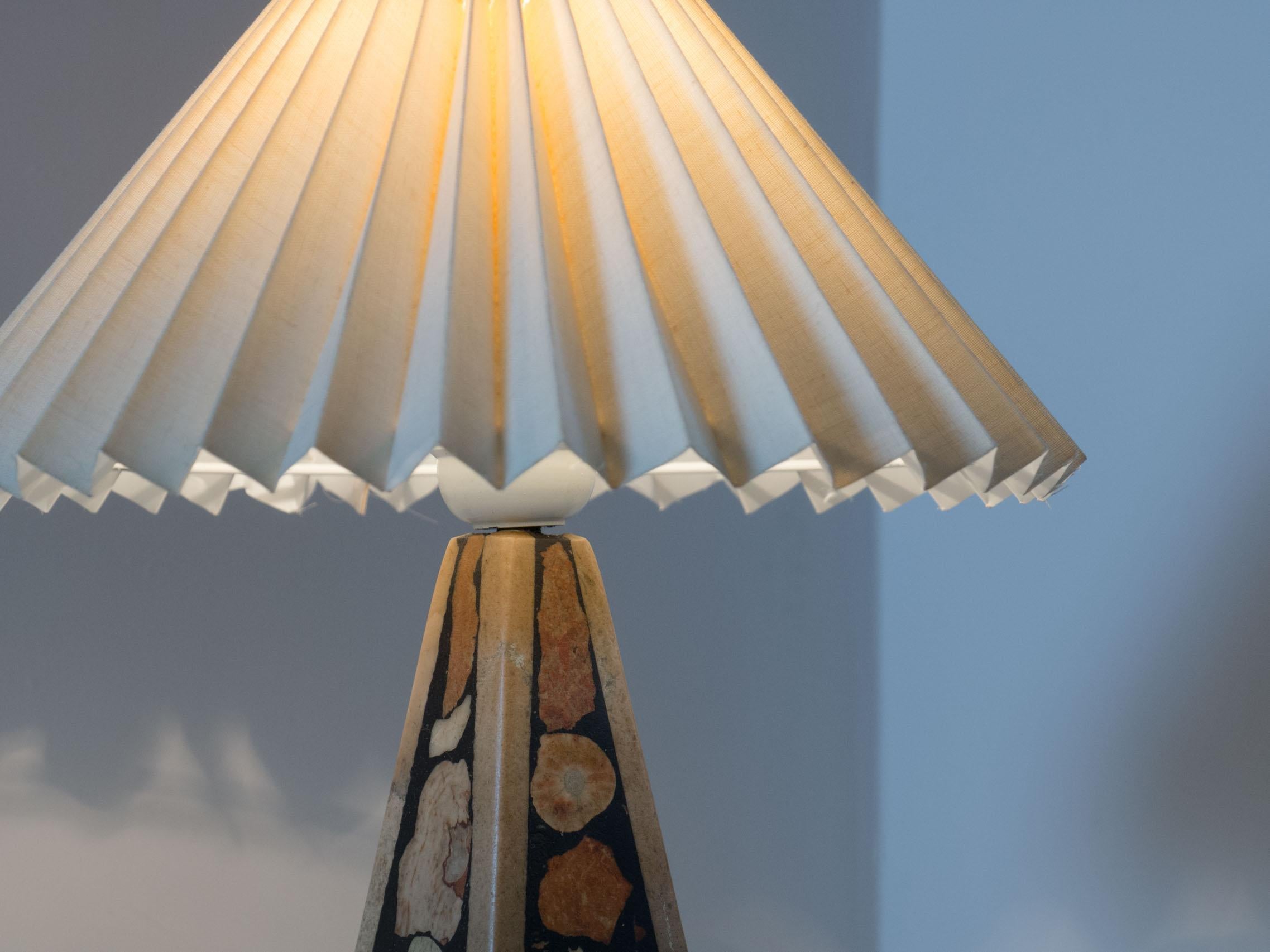 Scandinavian Modern Swedish vintage Gotland ‘fossil’ table lamp