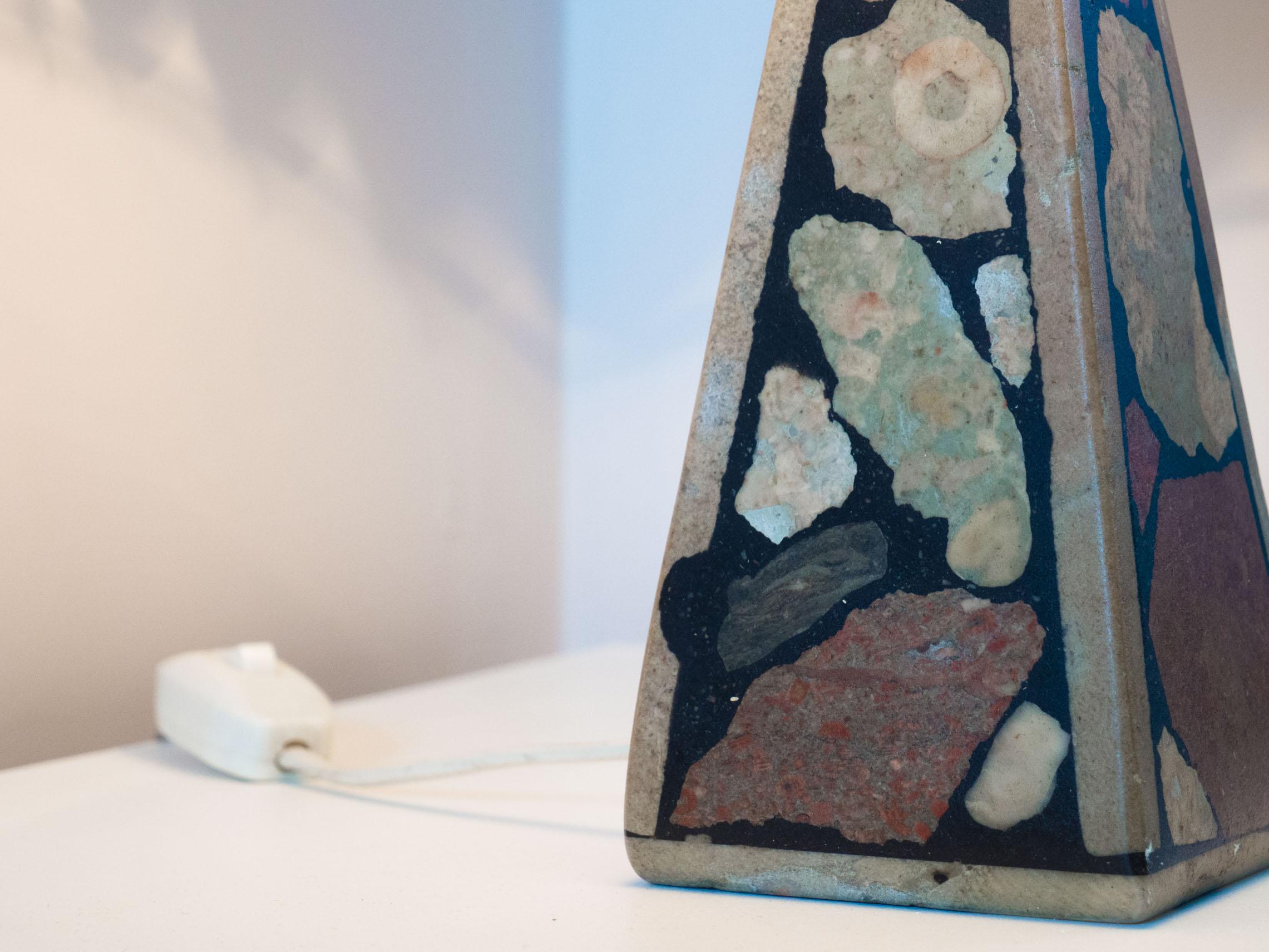 Swedish vintage Gotland ‘fossil’ table lamp In Good Condition In Heerhugowaard, NL