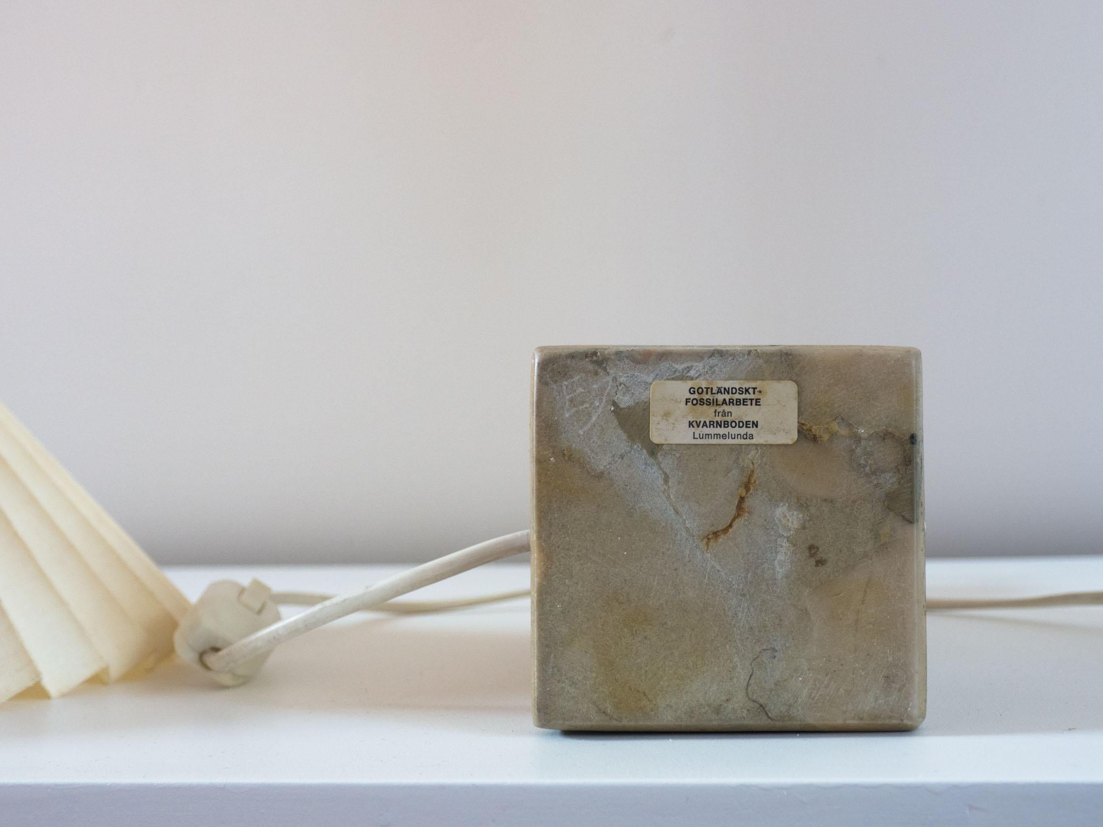 Swedish vintage Gotland ‘fossil’ table lamp 1
