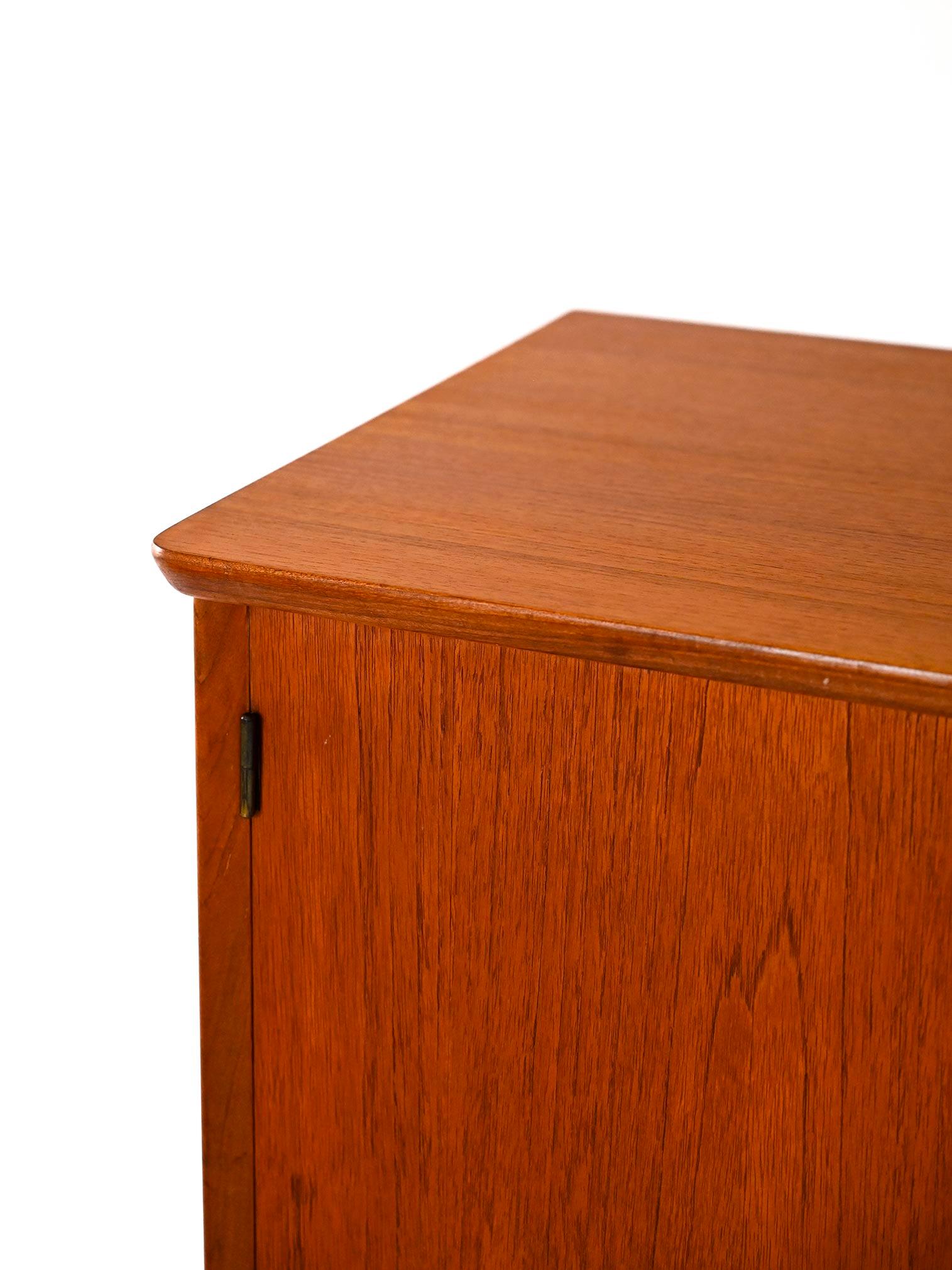 Swedish vintage highboard 1
