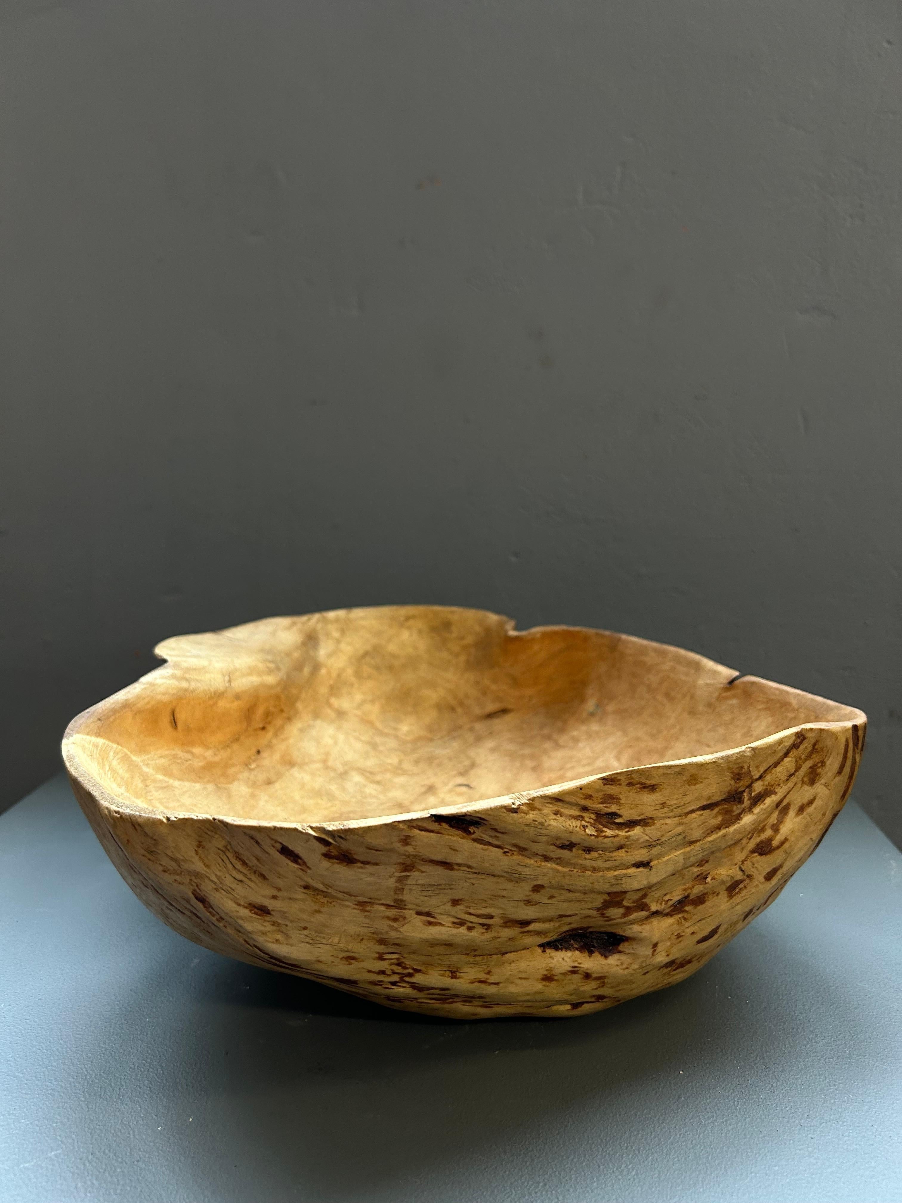 Swedish wabi sabi organic shaped root bowl early 1900’s In Good Condition In Valby, 84