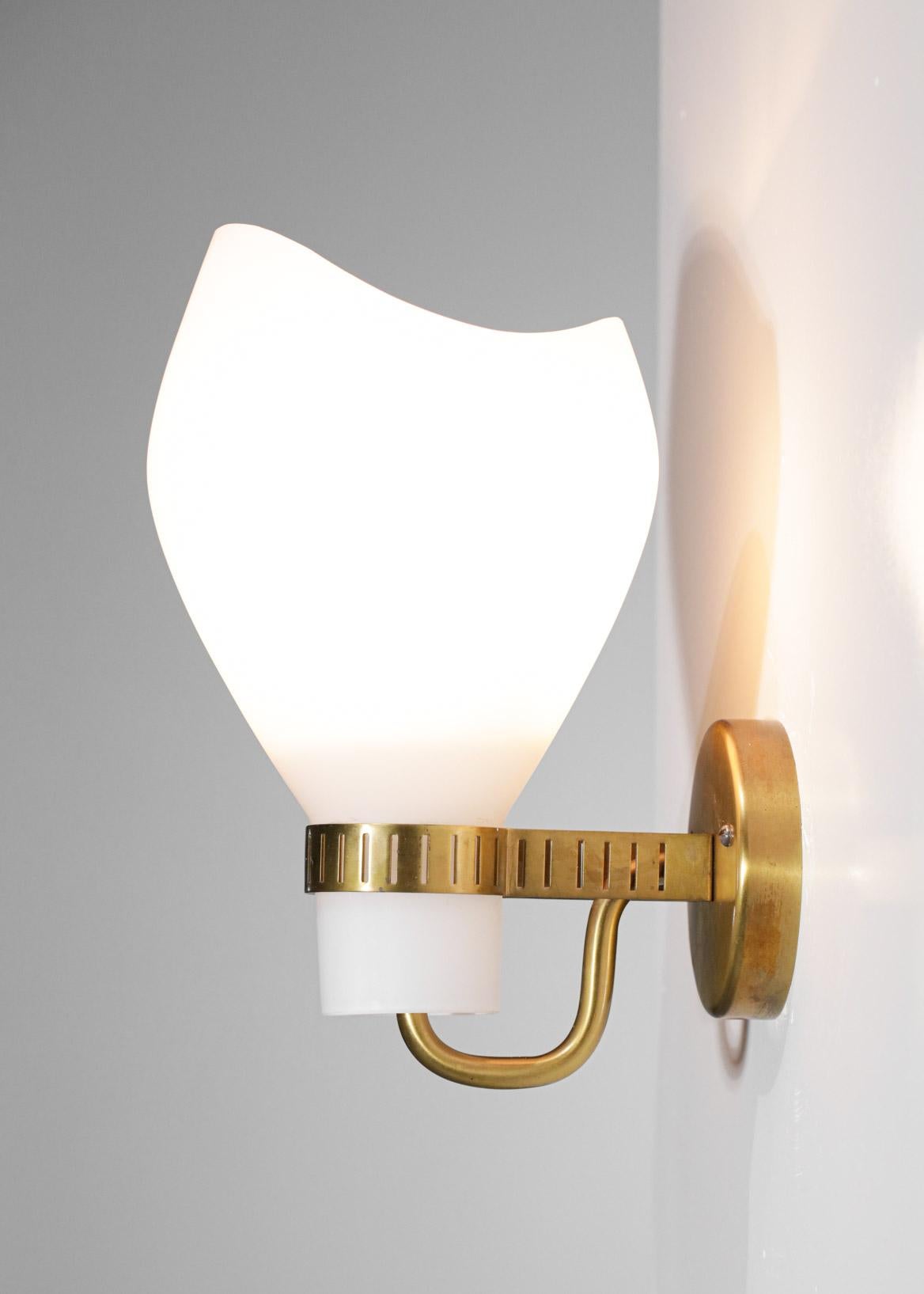 Swedish Wall Lamp from the 60's Brass and Opaline in Style of Paavo Tynell F446 For Sale 4