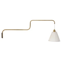 Lampada da parete svedese in ottone, anni '40
