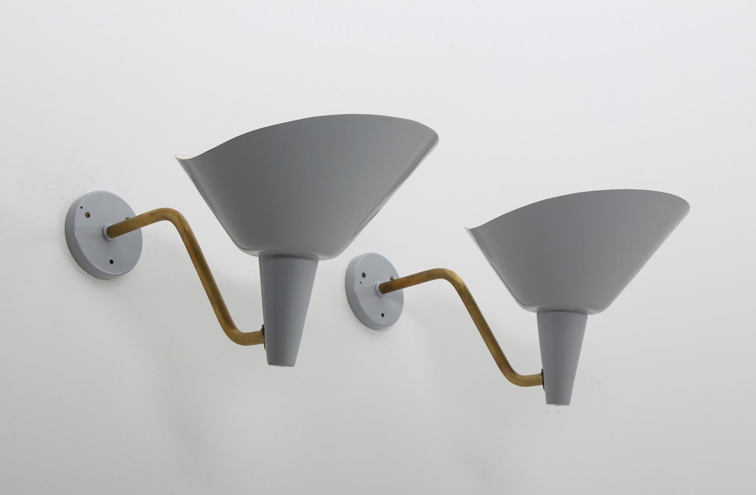 Rare wall lamps by Hans Bergström for Ateljé Lyktan, Sweden.
These lamps are great examples of the impressive design that characterize Swedish lighting in the 1930s-1940s. With these amazing proportions and shapes, Hans Bergström shows that he was
