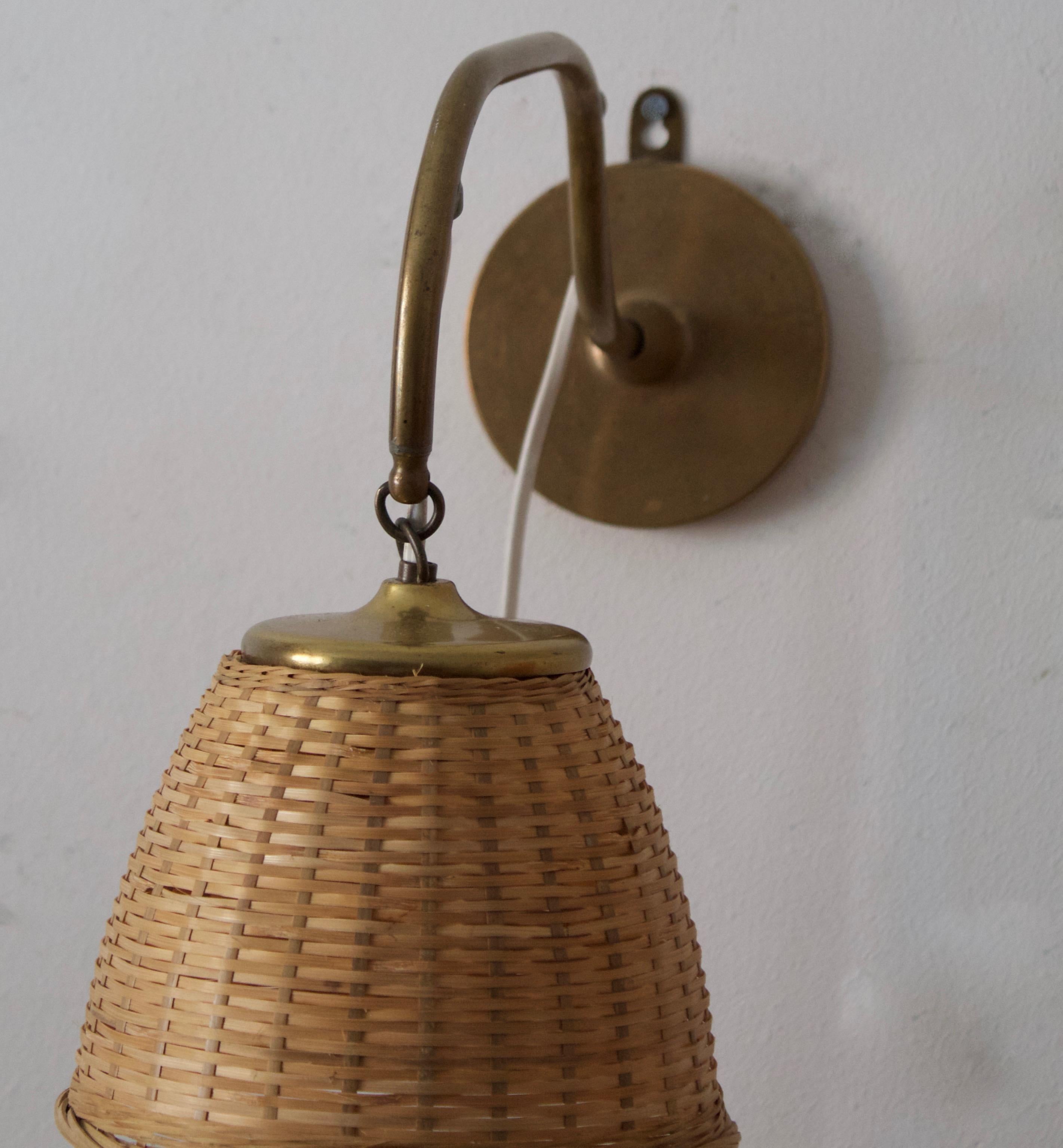 Swedish, Wall Light, Brass, Rattan, Sweden, 1922 In Good Condition In High Point, NC