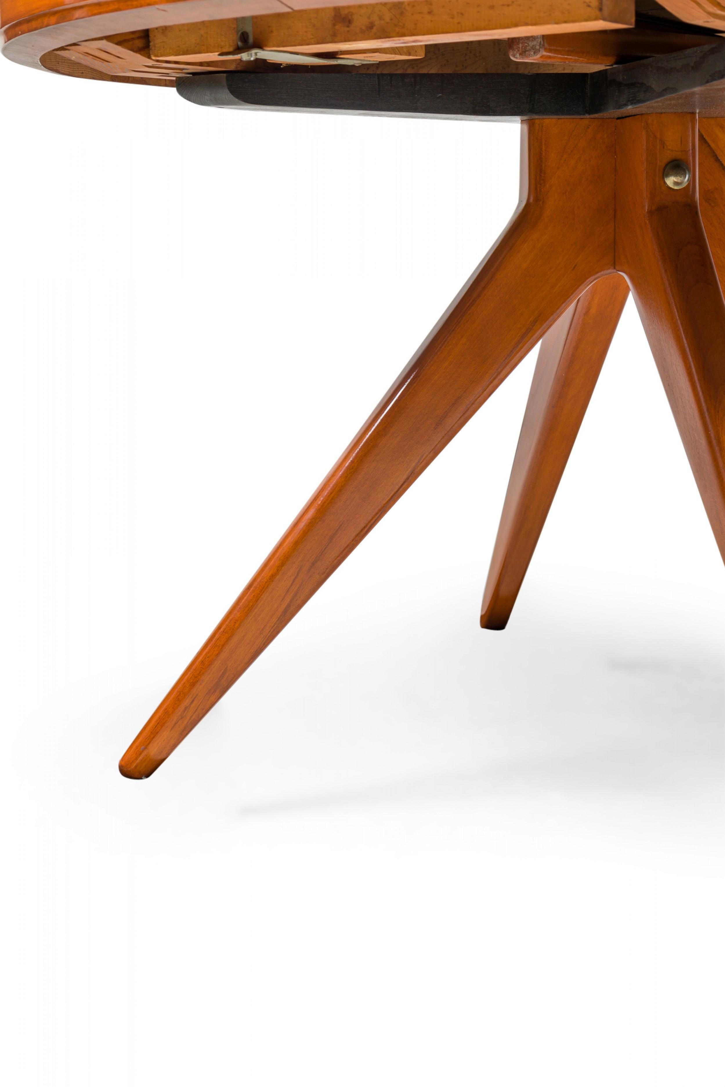 Swedish Walnut Circular Extension Dining Center Table, Attributed to Erno Fabry For Sale 2