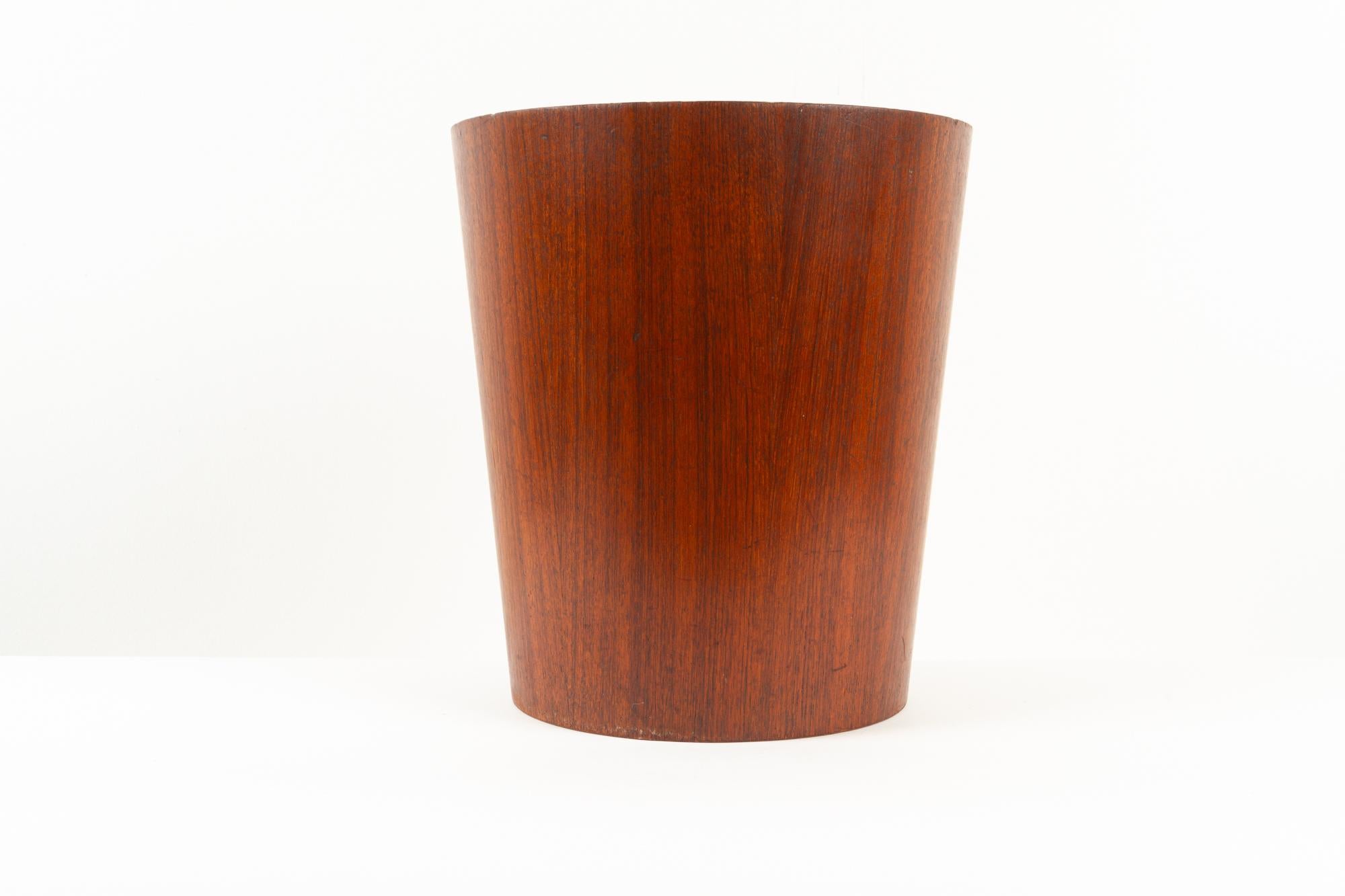 Scandinavian Modern Swedish Wastebin in Teak by Martin Åberg for Servex, 1960s