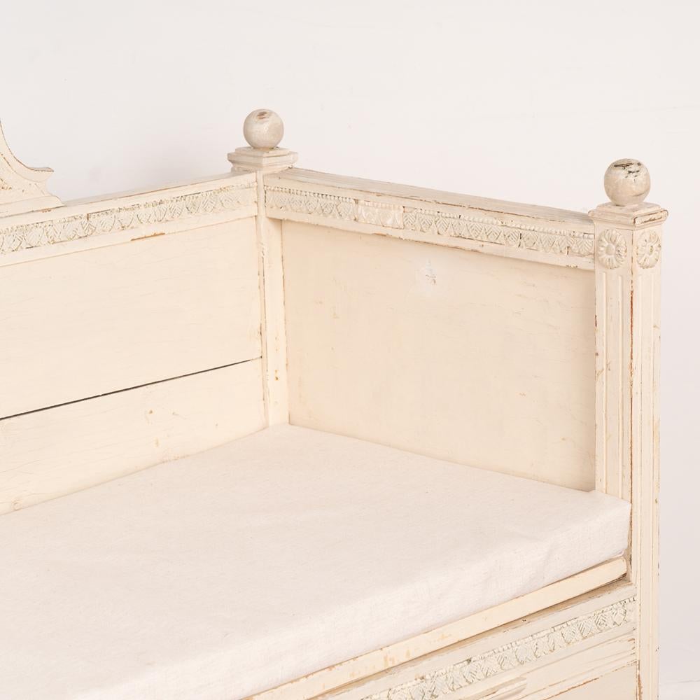 Swedish White Gustavian Bench With Storage, circa 1810-30 5
