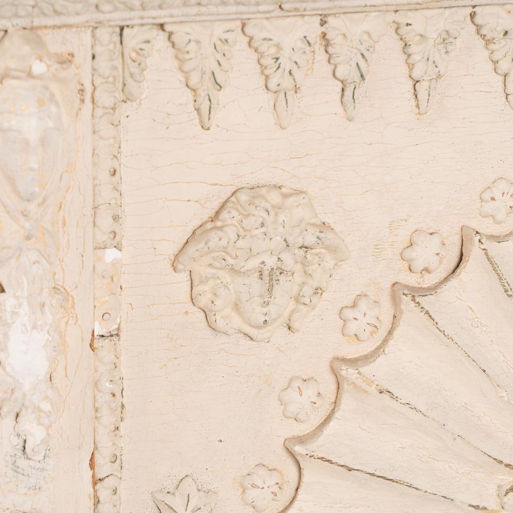 Swedish White Gustavian Bench With Storage, circa 1810-30 6