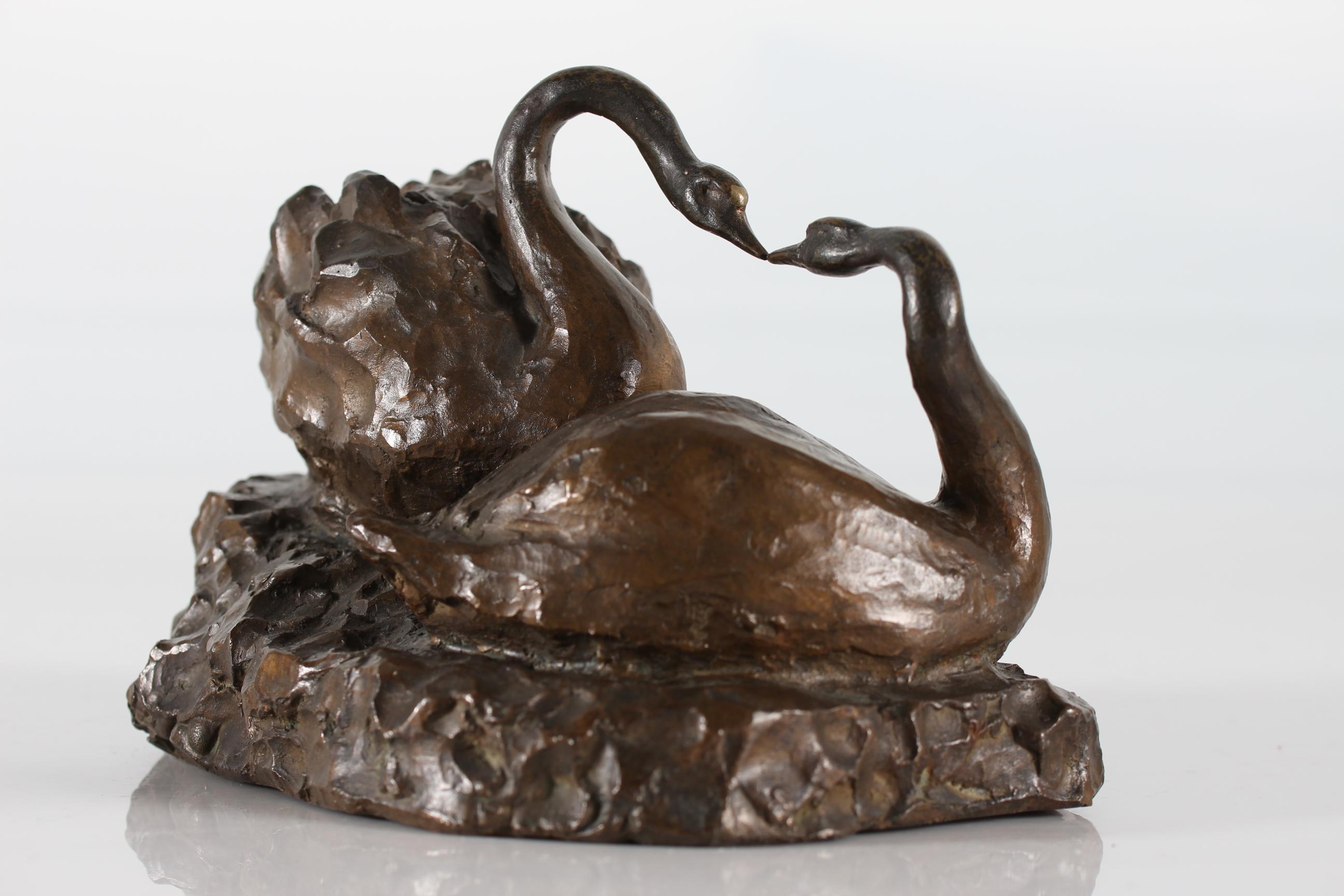 Swedish William Zadig Bronze Sculpture of Swan Couple Scandinavia, 1930-1950 For Sale 1
