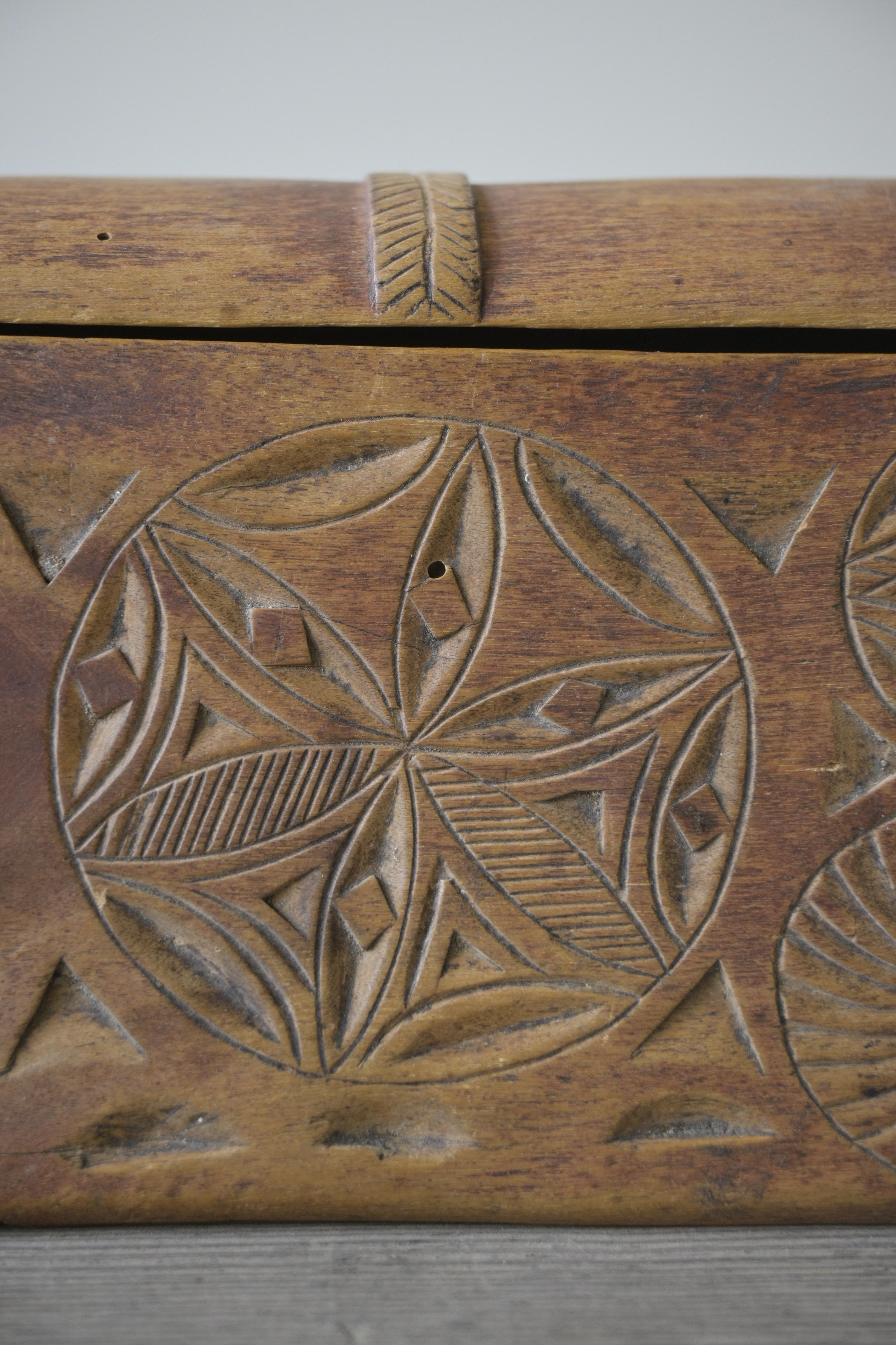 Swedish Wood Book-Hide ca 1850 For Sale 3