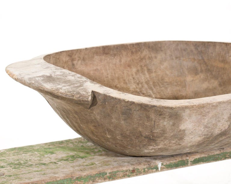 Swedish Wooden Bowl, circa 1800 In Good Condition For Sale In Aalsgaarde, DK