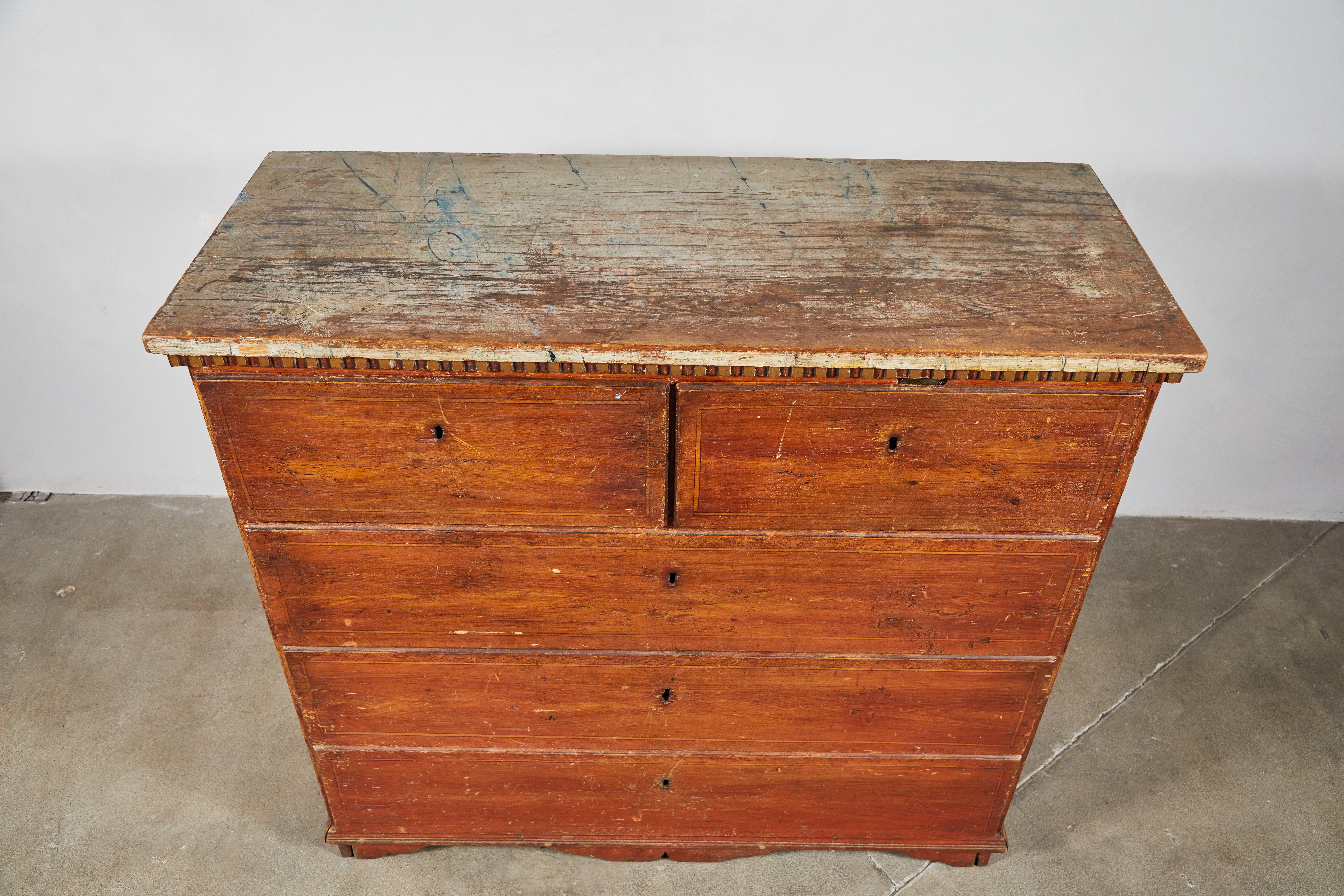 Swedish Wooden Five-Drawer Dresser with Dental Molding In Good Condition In Los Angeles, CA