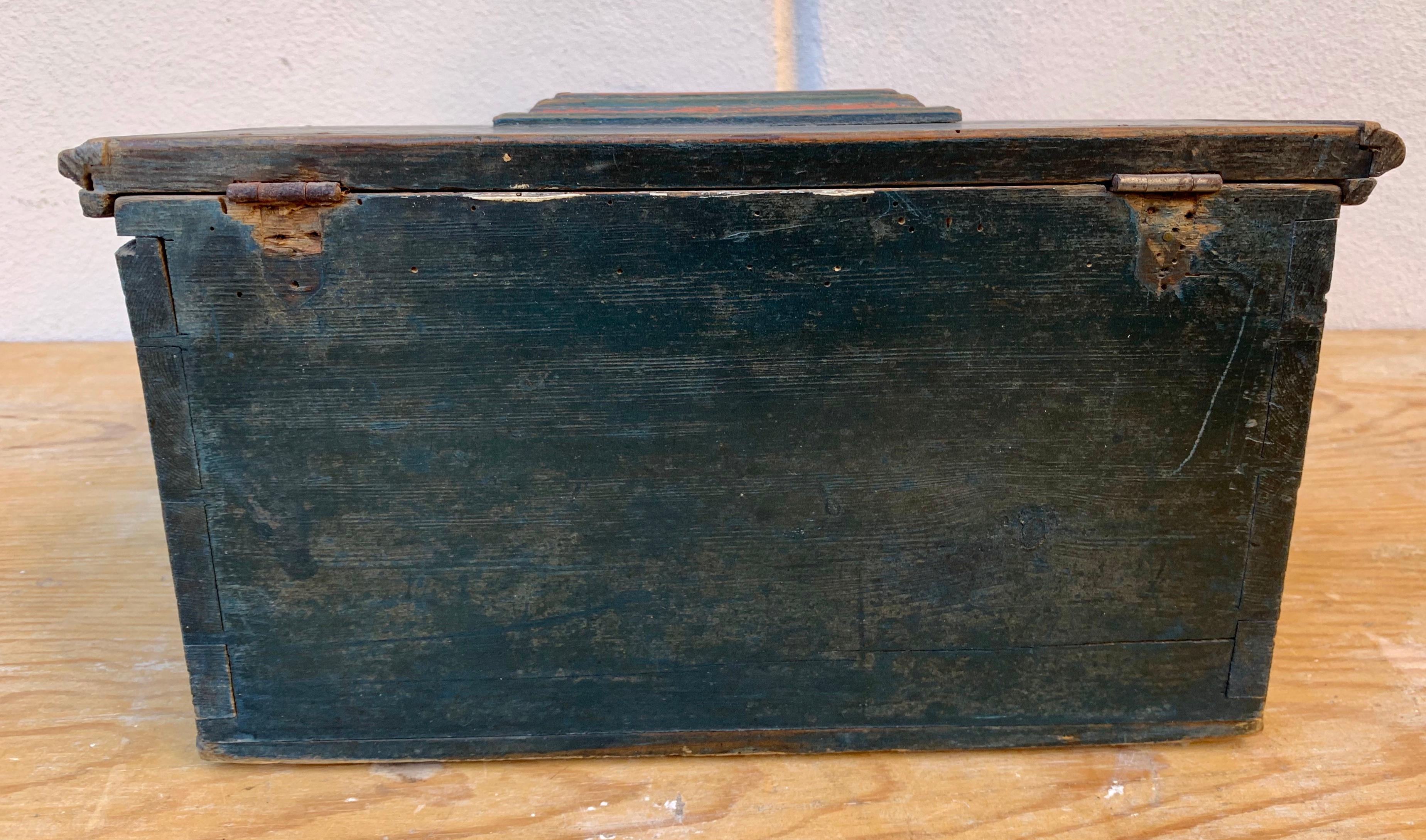 Swedish Wooden Folk Art Box With Originally Paint, Dated 1814 3