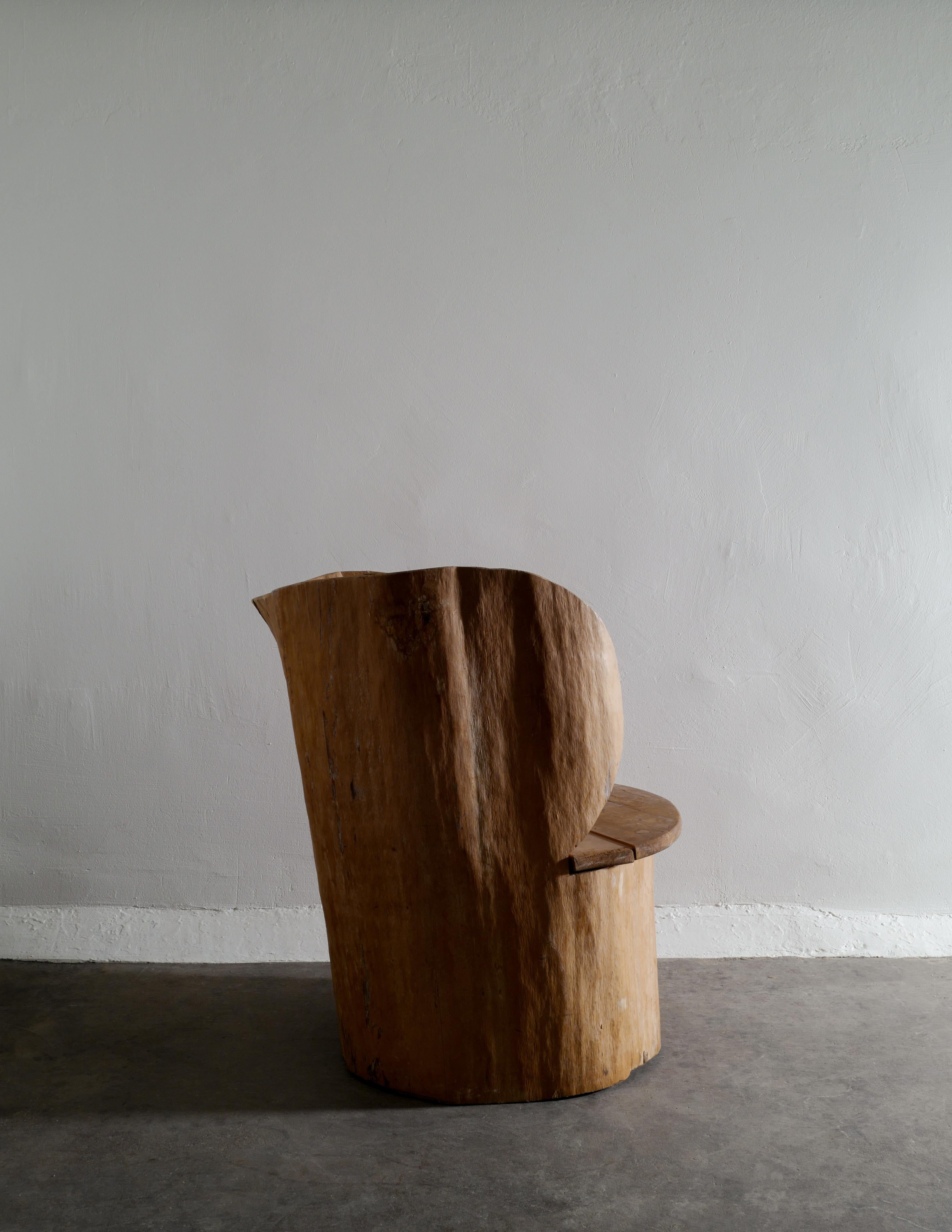 Swedish Wooden Sculptural Brutalist Wabi Sabi Stump Chair in Pine, 1950s In Good Condition In Stockholm, SE