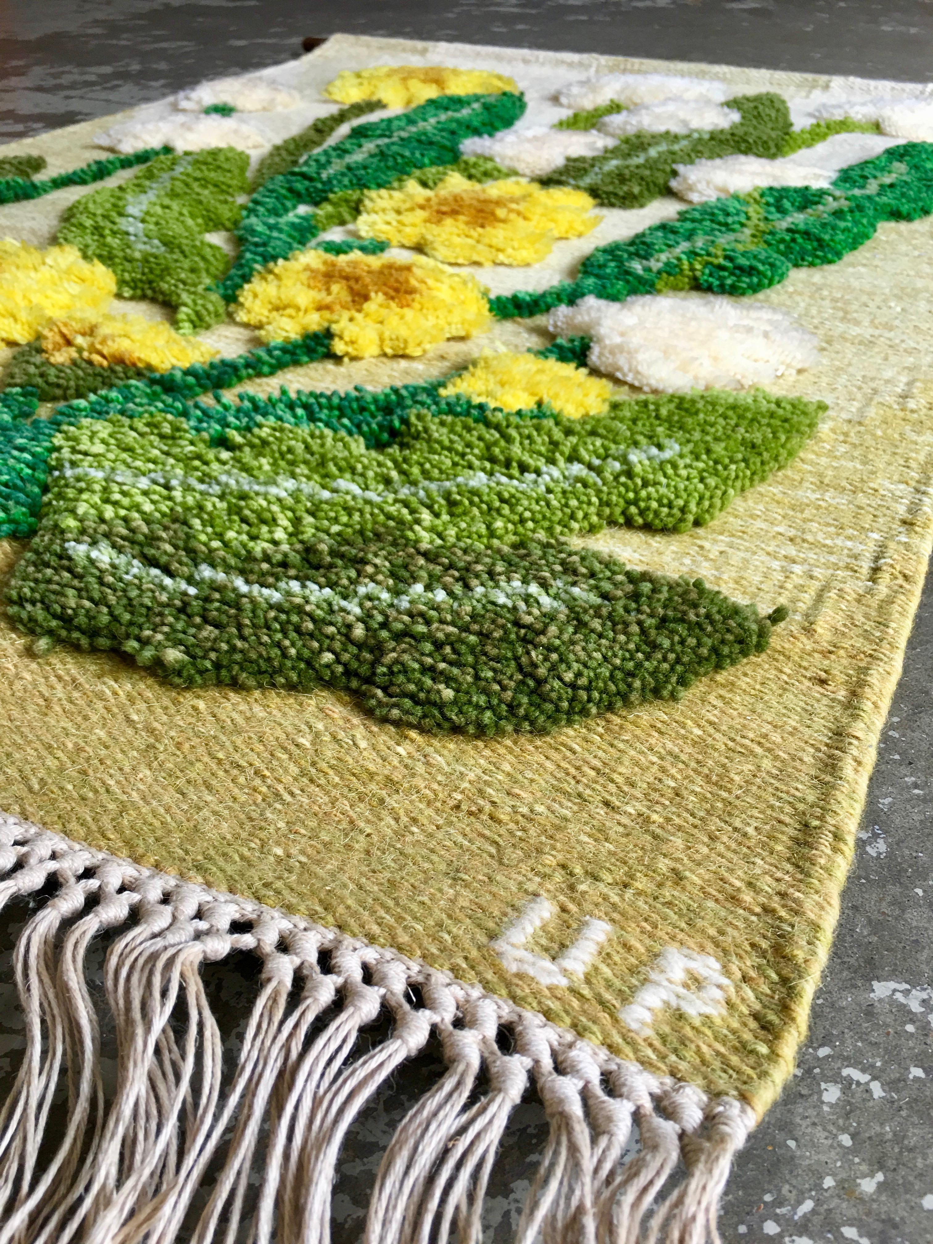 Scandinavian Modern Swedish Wool Flat Weave Wallhanging by Ulla Parkdal Depicting Dandelions For Sale
