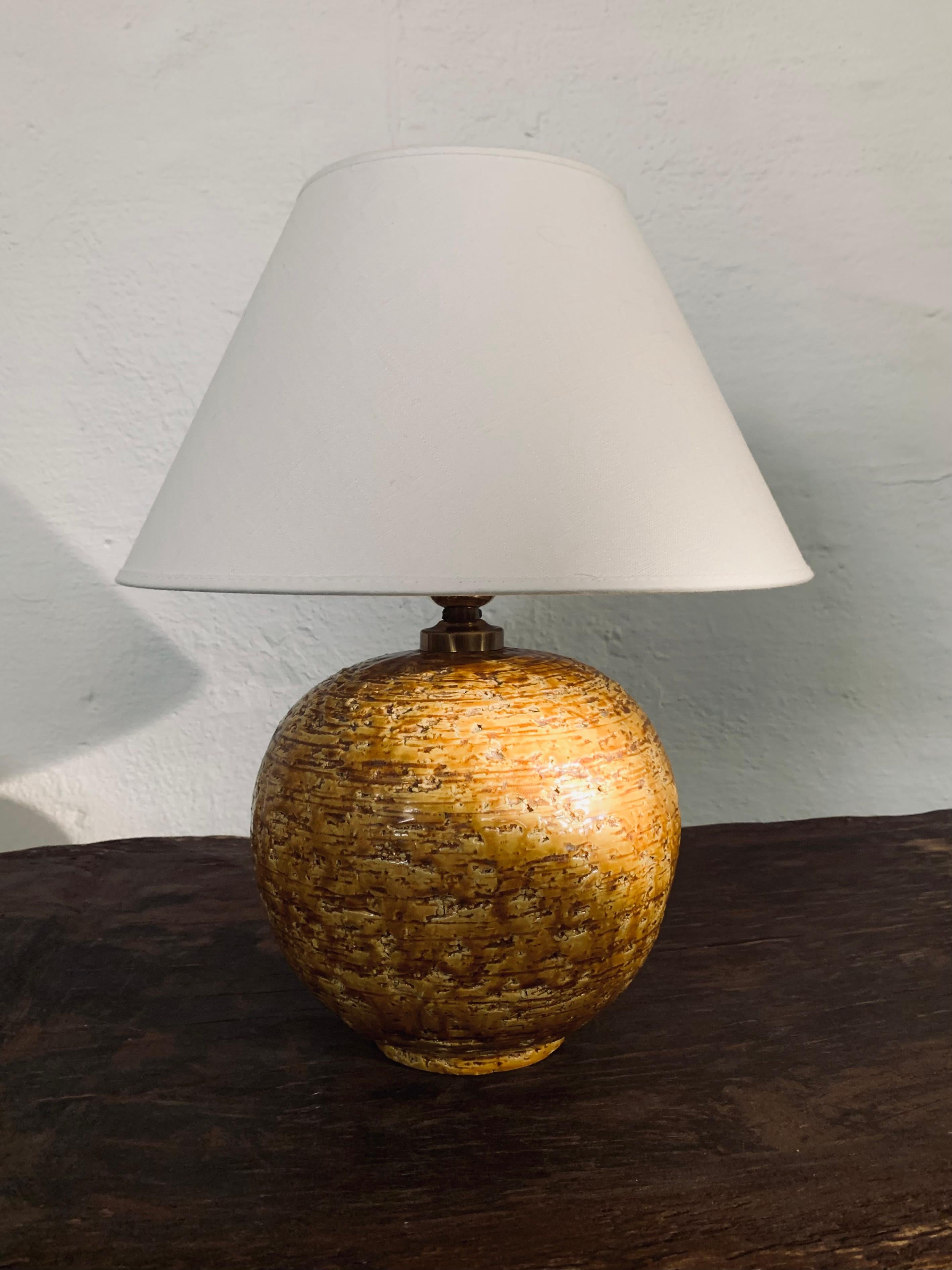 Hand-Crafted Swedish yellow chamotte stoneware table lamp by Gunnar Nylund for Rörstrand
