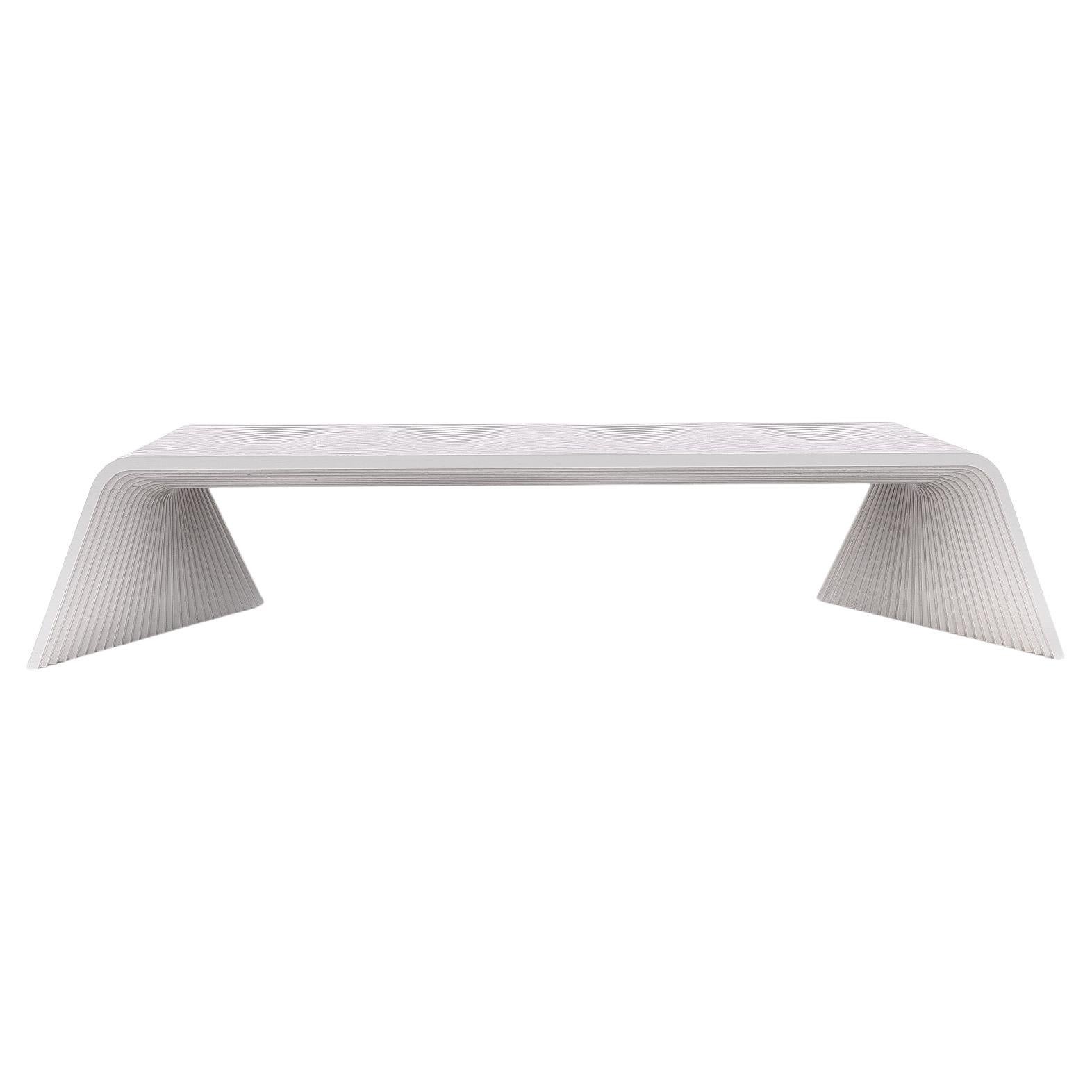 Sweep Bench Small by Piegatto, un banc contemporain sculptural 