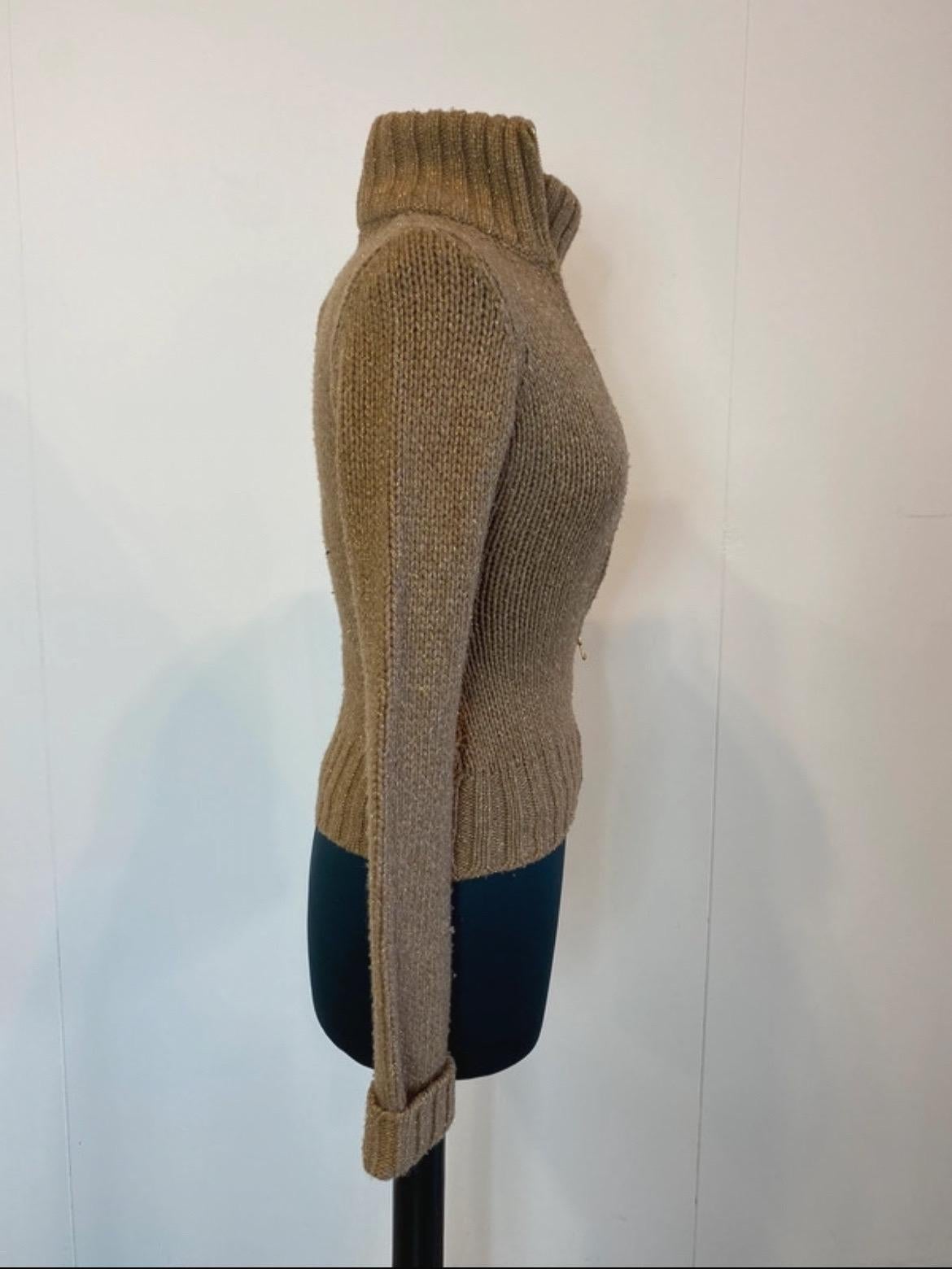 Brown Sweet and gabbana twin-set in camel-colored lurex wool. For Sale